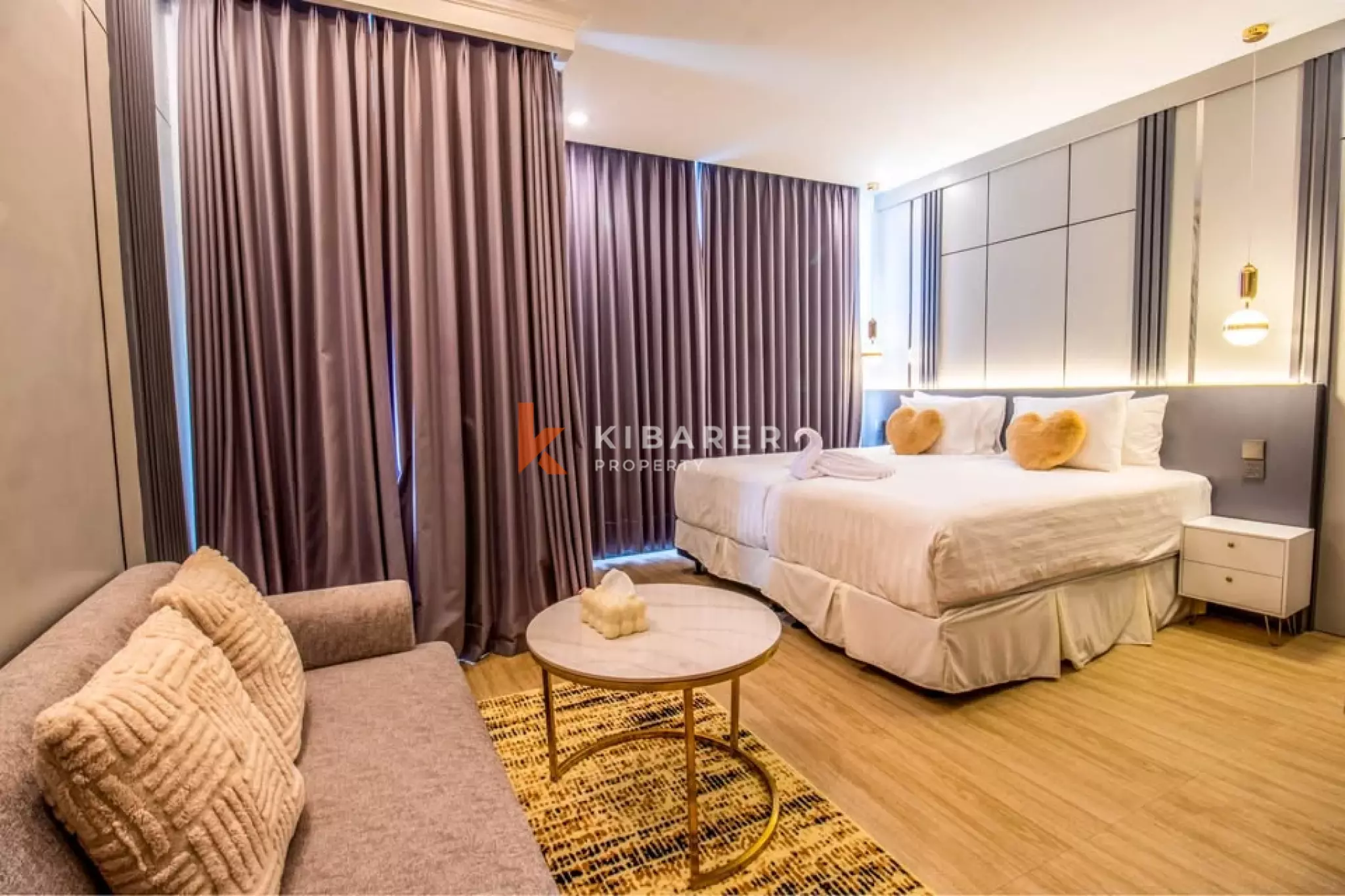 Entertainment Villa with Six Bedrooms and Karaoke Room in Kutuh South Bali