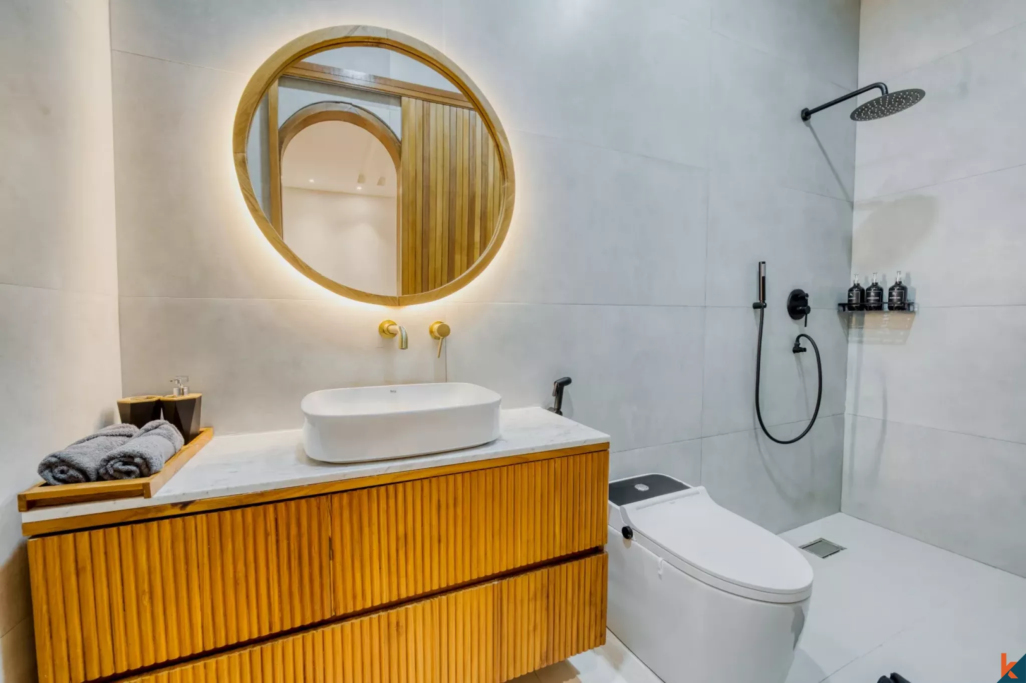 Charming Two Bedroom Leasehold Mediterranean Style Villa in Tibubeneng