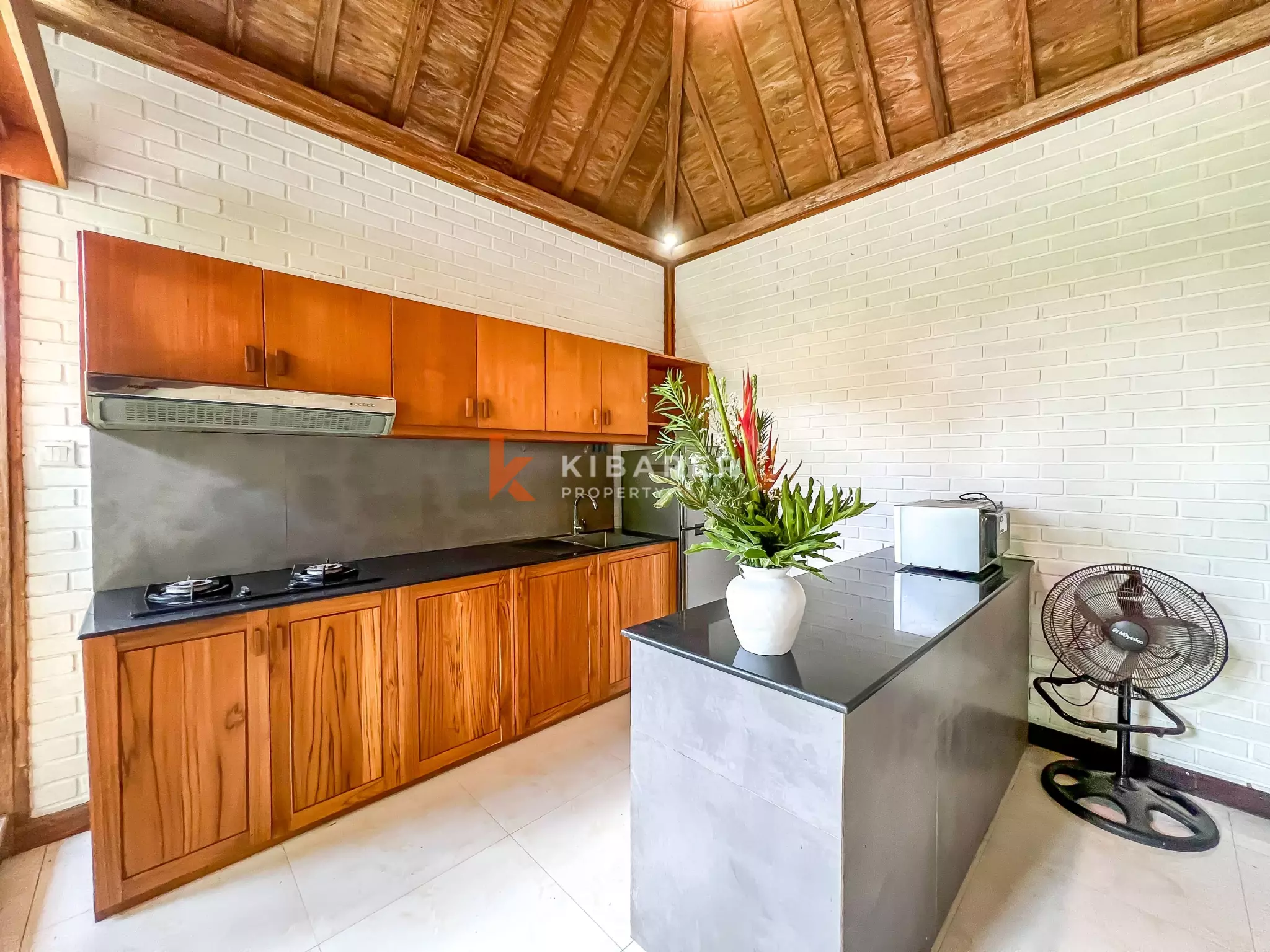 Two Bedroom Joglo Villa with Modern Comfort in a Peaceful Setting Yeh Gangga