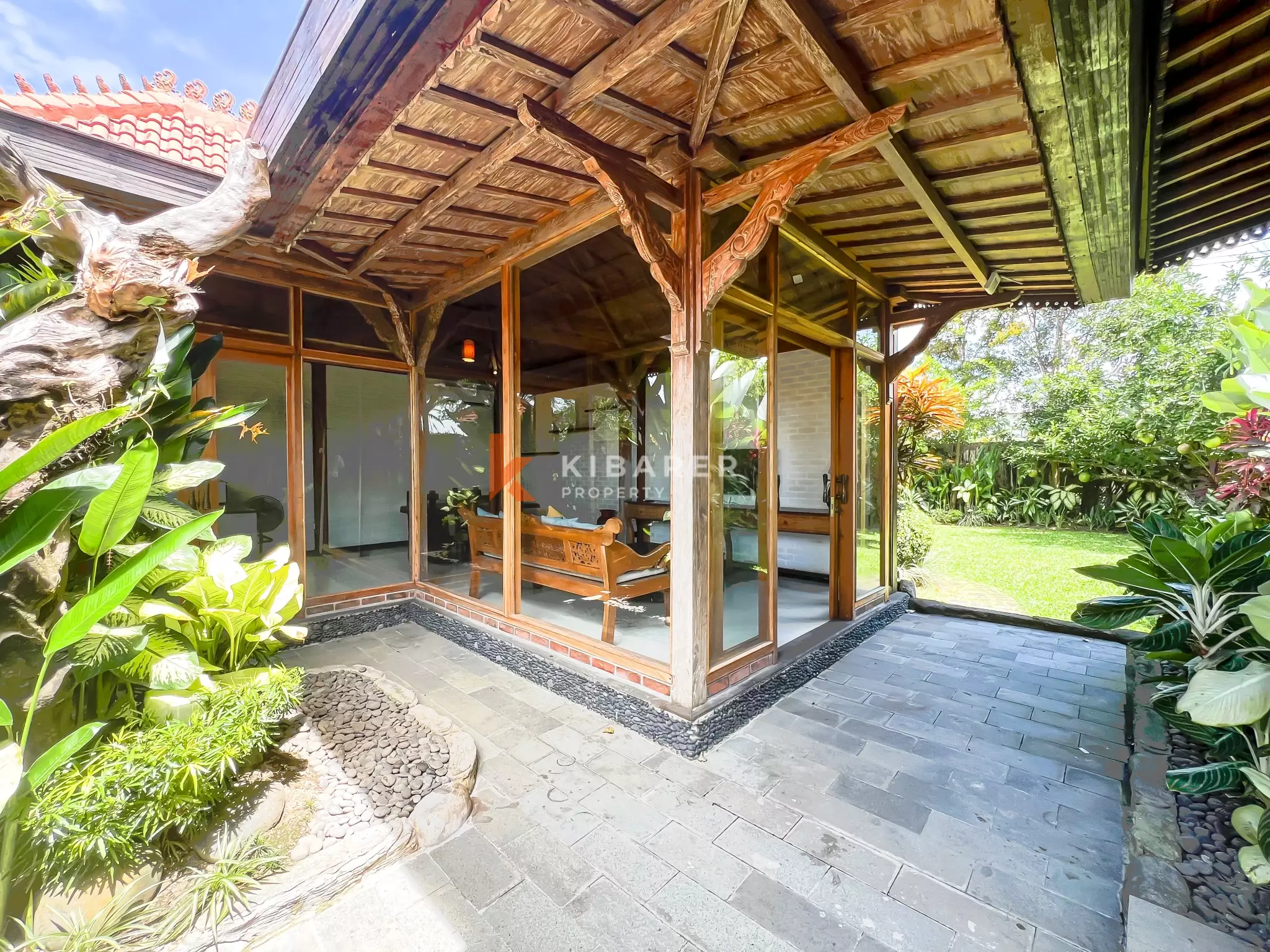 Two Bedroom Joglo Villa with Modern Comfort in a Peaceful Setting Yeh Gangga