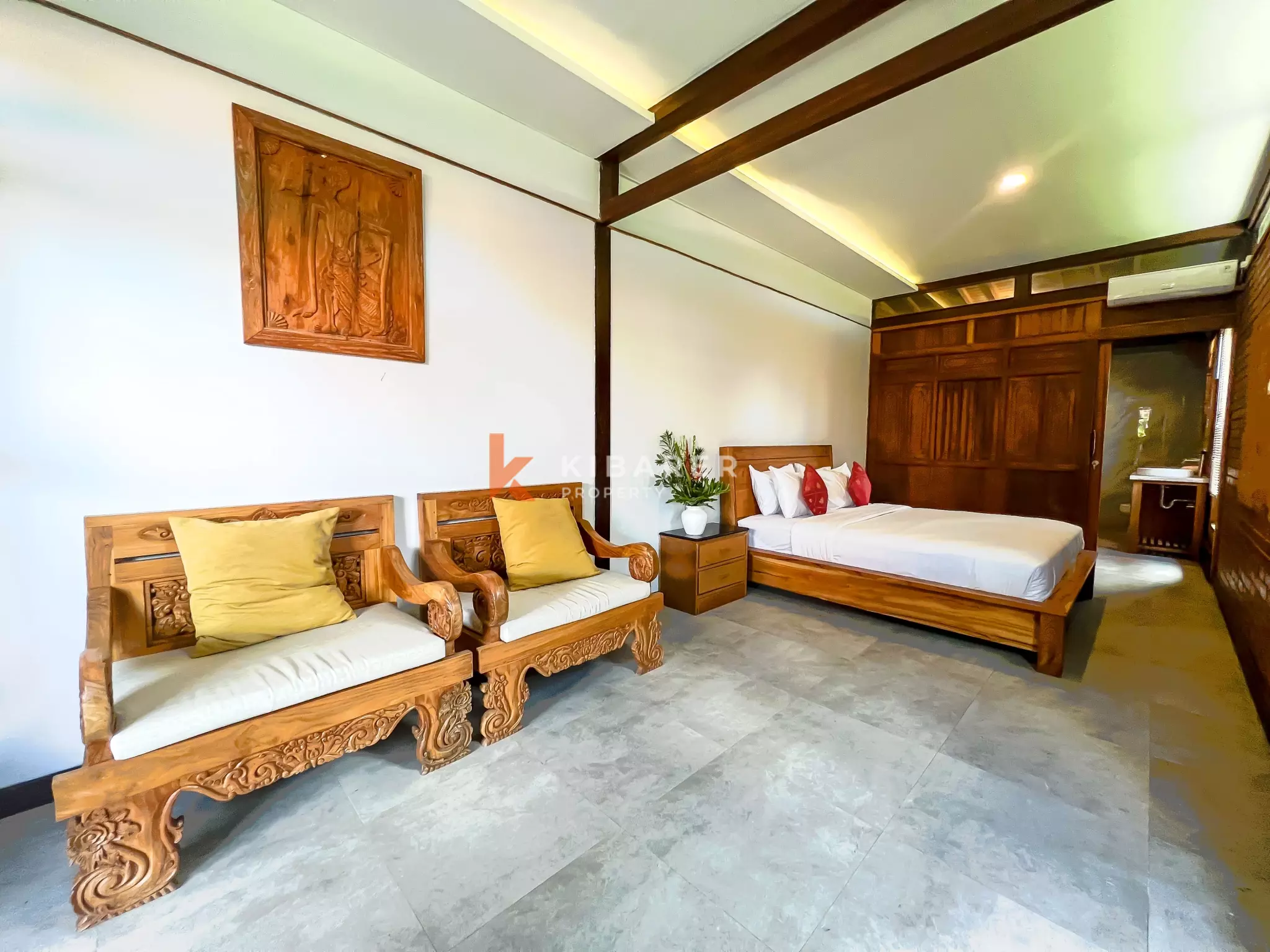 Two Bedroom Joglo Villa with Modern Comfort in a Peaceful Setting Yeh Gangga