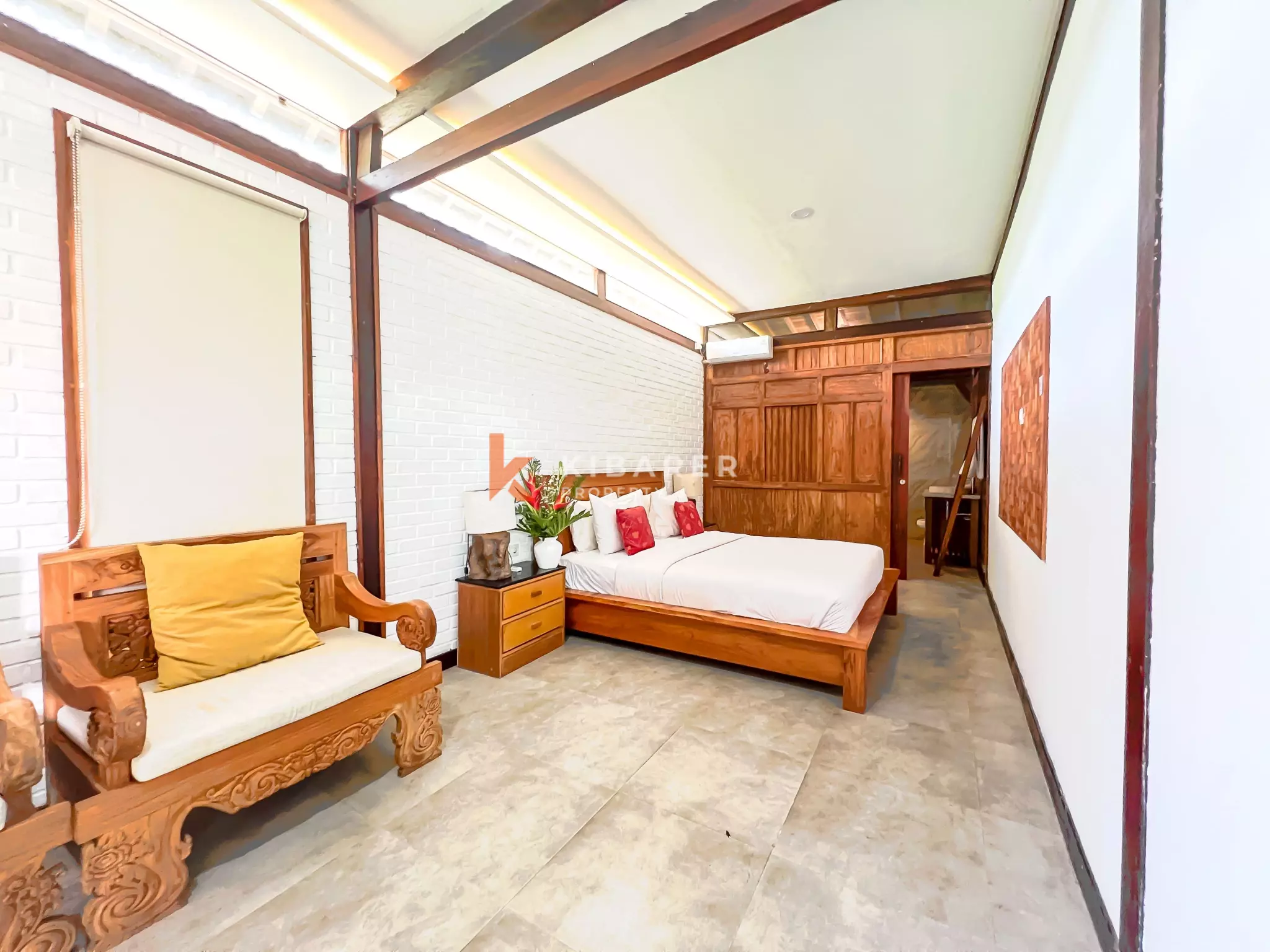 Two Bedroom Joglo Villa with Modern Comfort in a Peaceful Setting Yeh Gangga