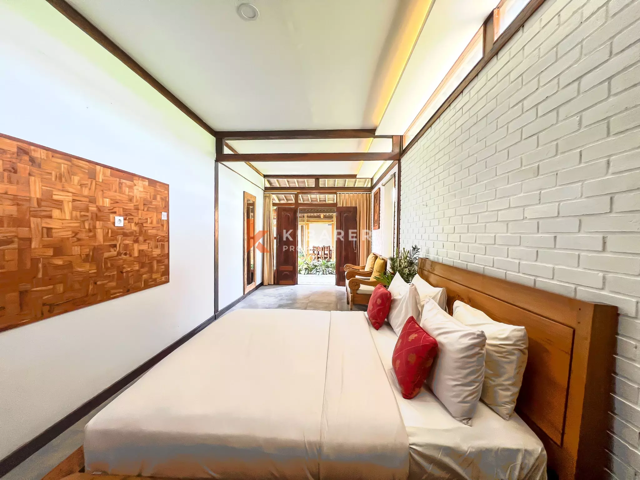 Two Bedroom Joglo Villa with Modern Comfort in a Peaceful Setting Yeh Gangga