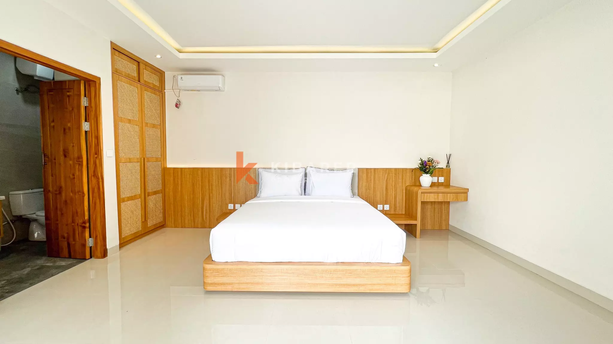 Charming Three Bedroom Villa Mediterranean style with Pool Near Kedungu