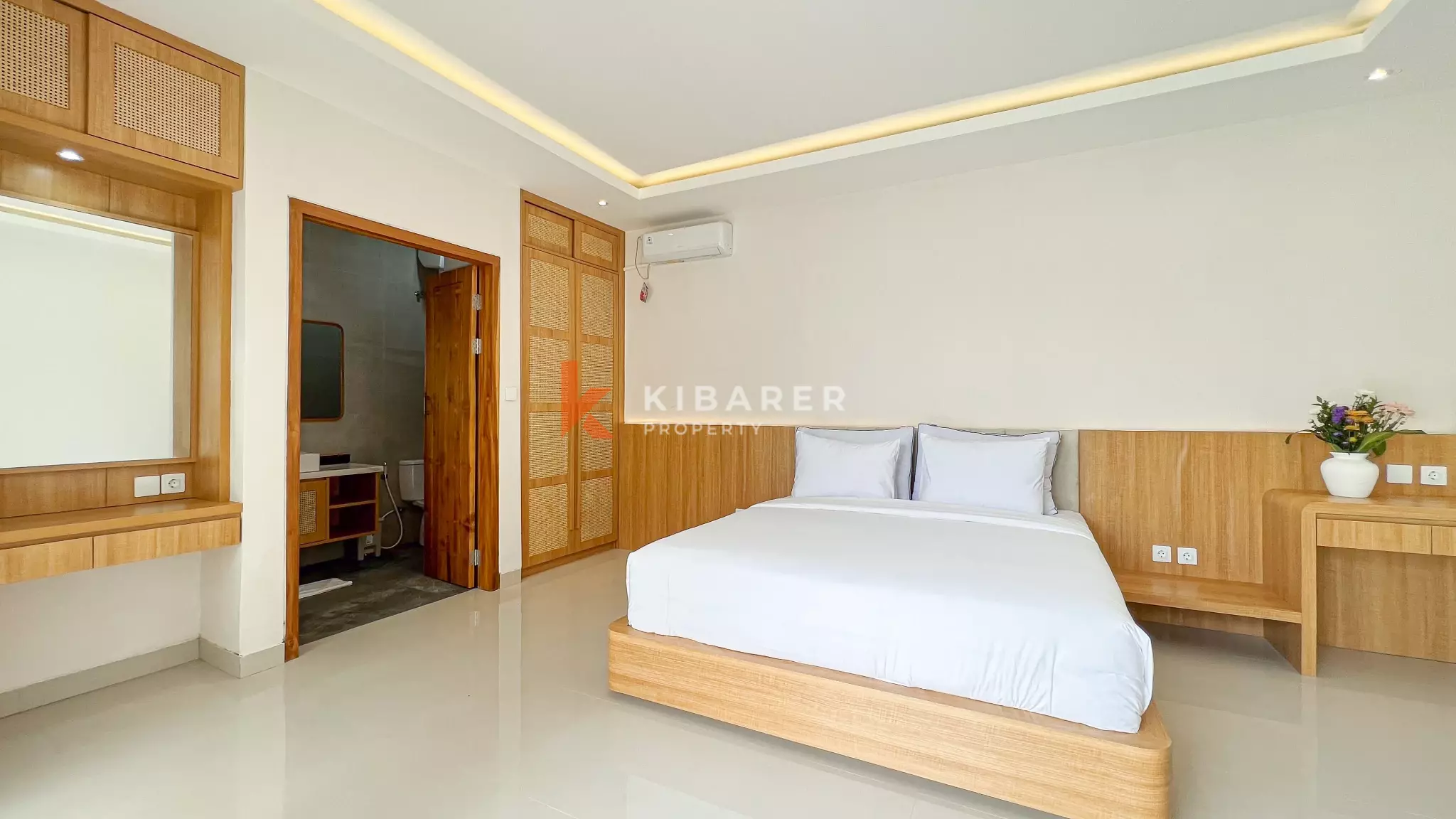 Charming Three Bedroom Villa Mediterranean style with Pool Near Kedungu