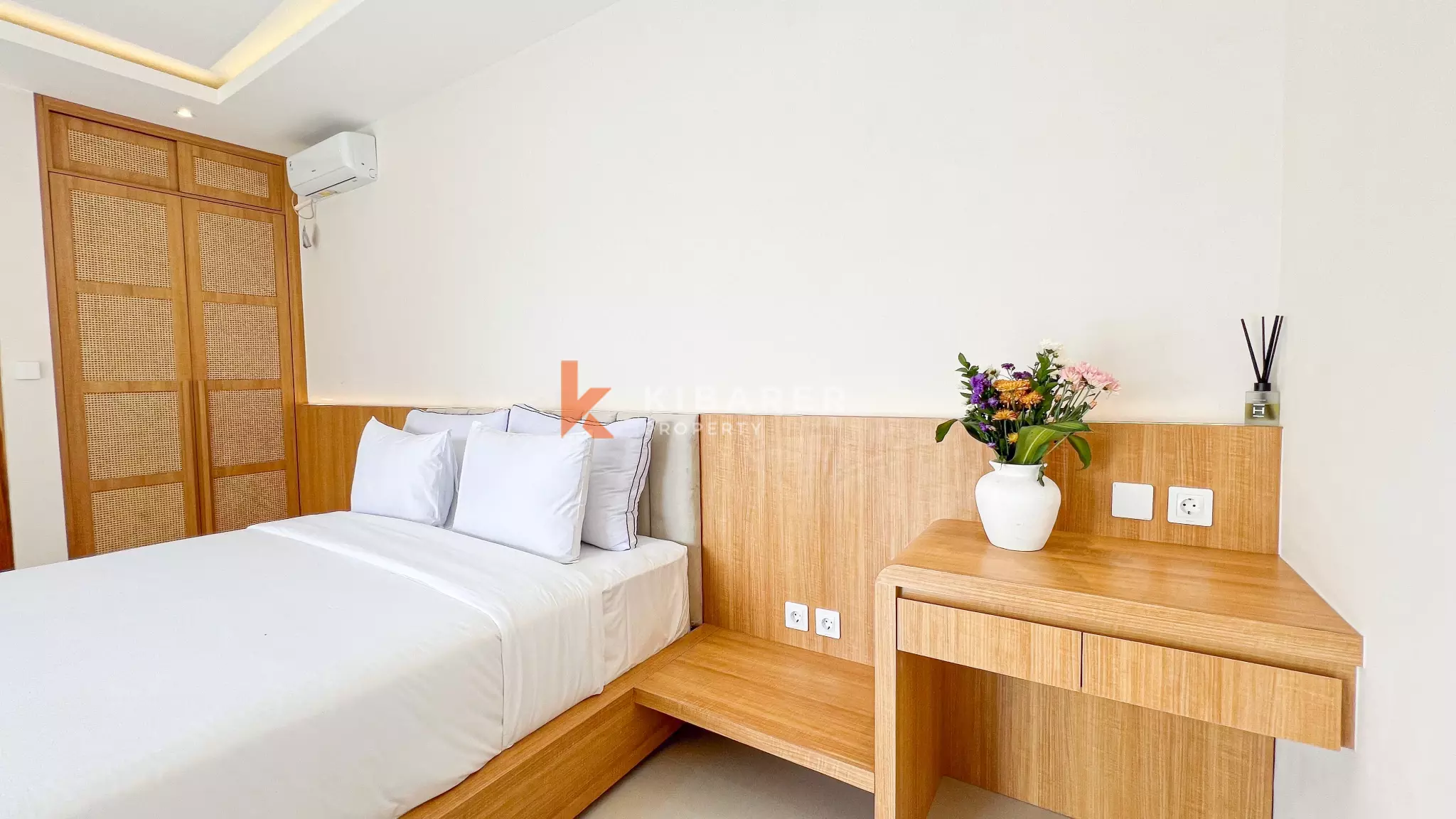 Charming Three Bedroom Villa Mediterranean style with Pool Near Kedungu