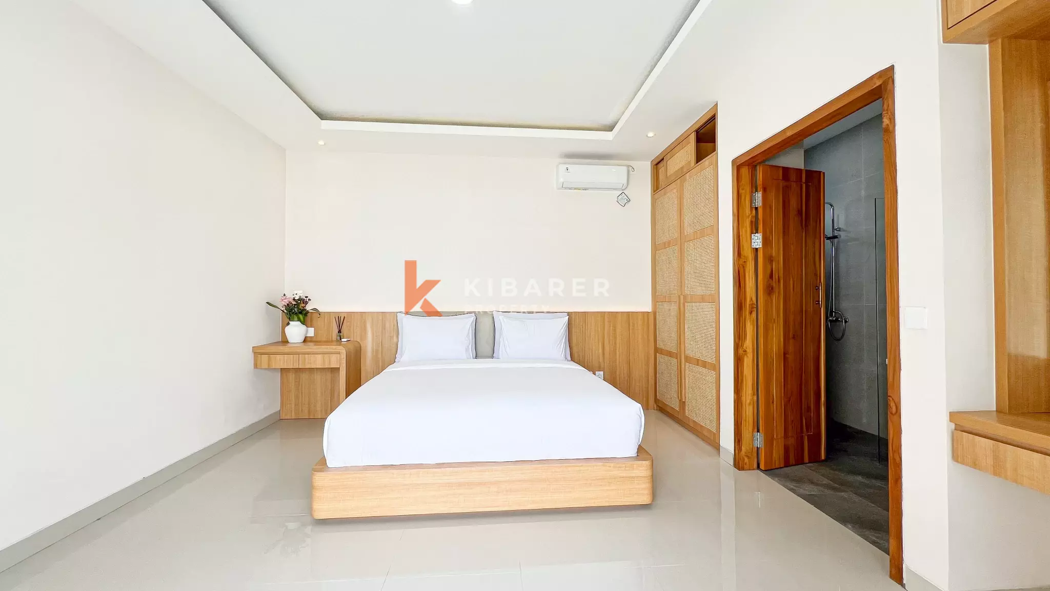 Charming Three Bedroom Villa Mediterranean style with Pool Near Kedungu