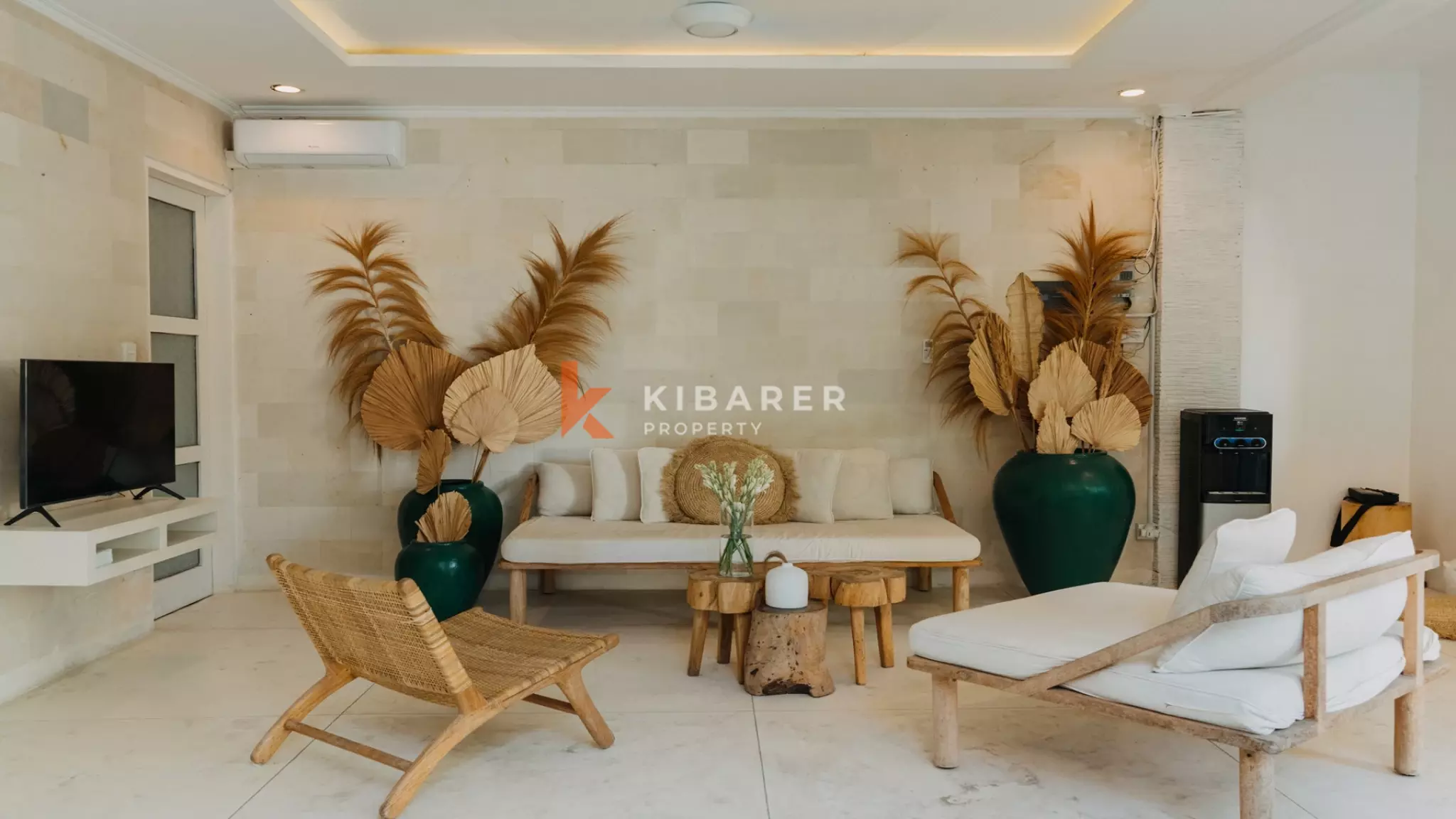 Vila Cantik Tiga Kamar Tidur terletak di daerah Canggu ( akan tersedia pada 2 April 2022 )