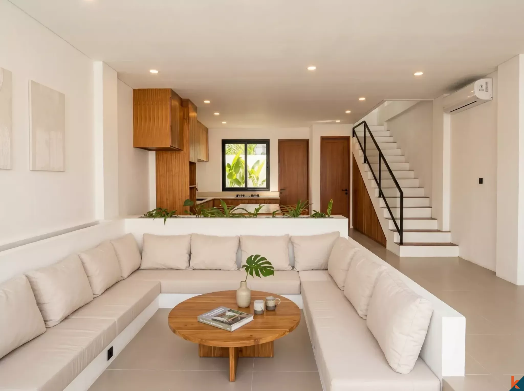 Villa tropicale moderne de deux chambres à louer à Tumbak Bayuh