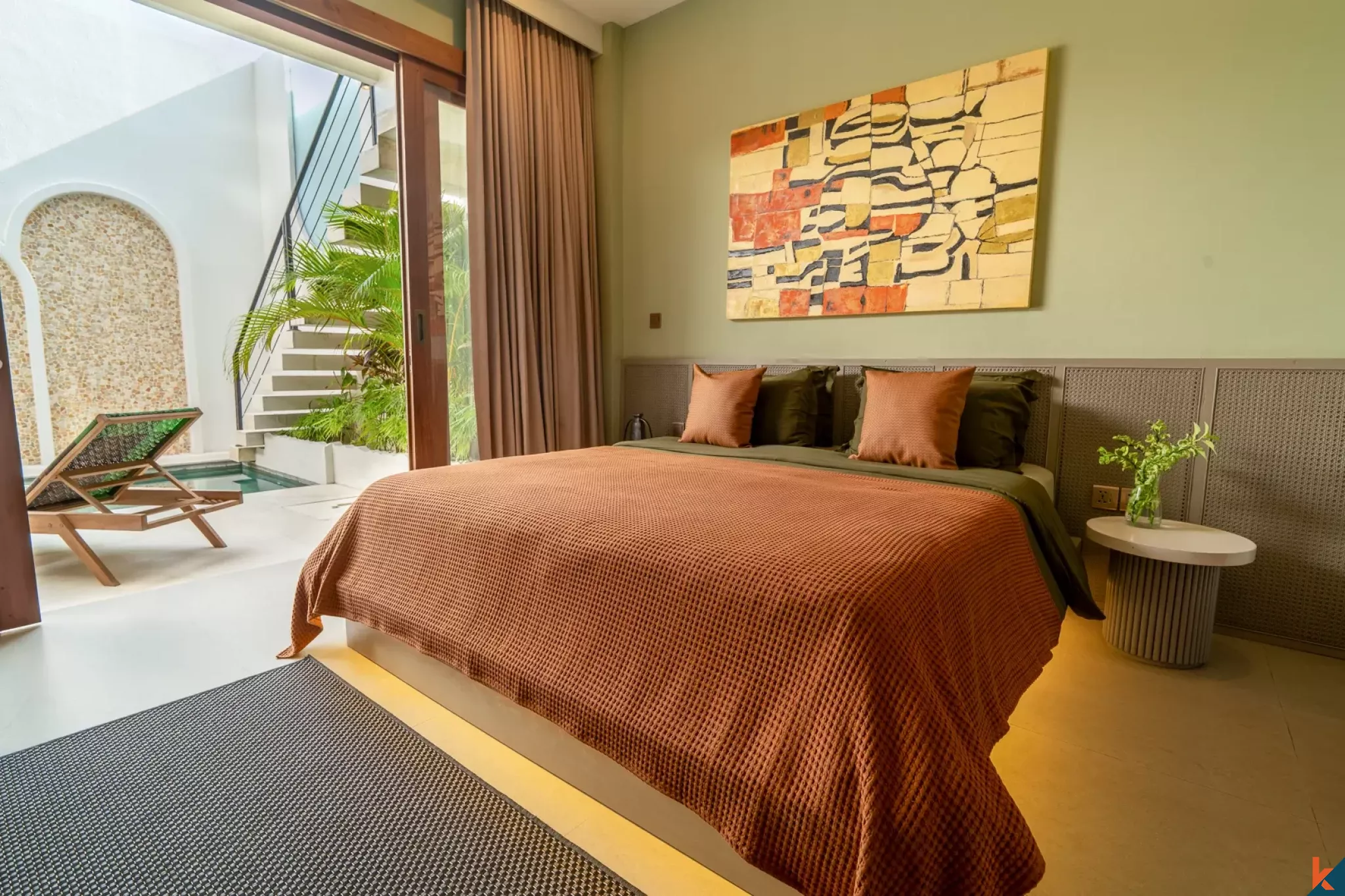 Multilevel three bedroom villa with rooftop for lease in Tumbak