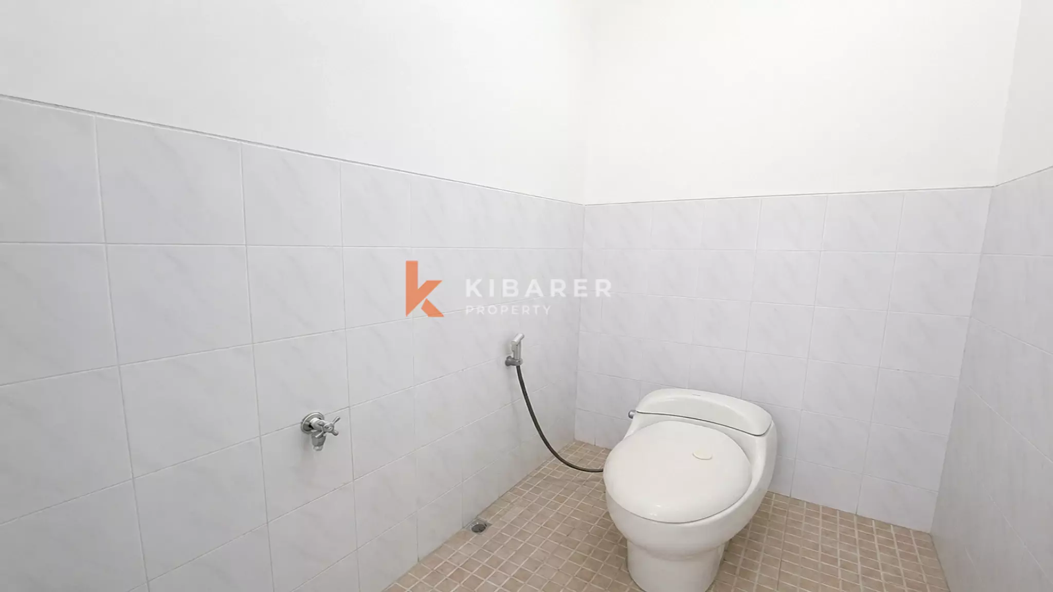 Ideal for Sublease in Strategic Seminyak Location Four-Bedrooms Unfurnished House (Minimum 2 Years Rent)