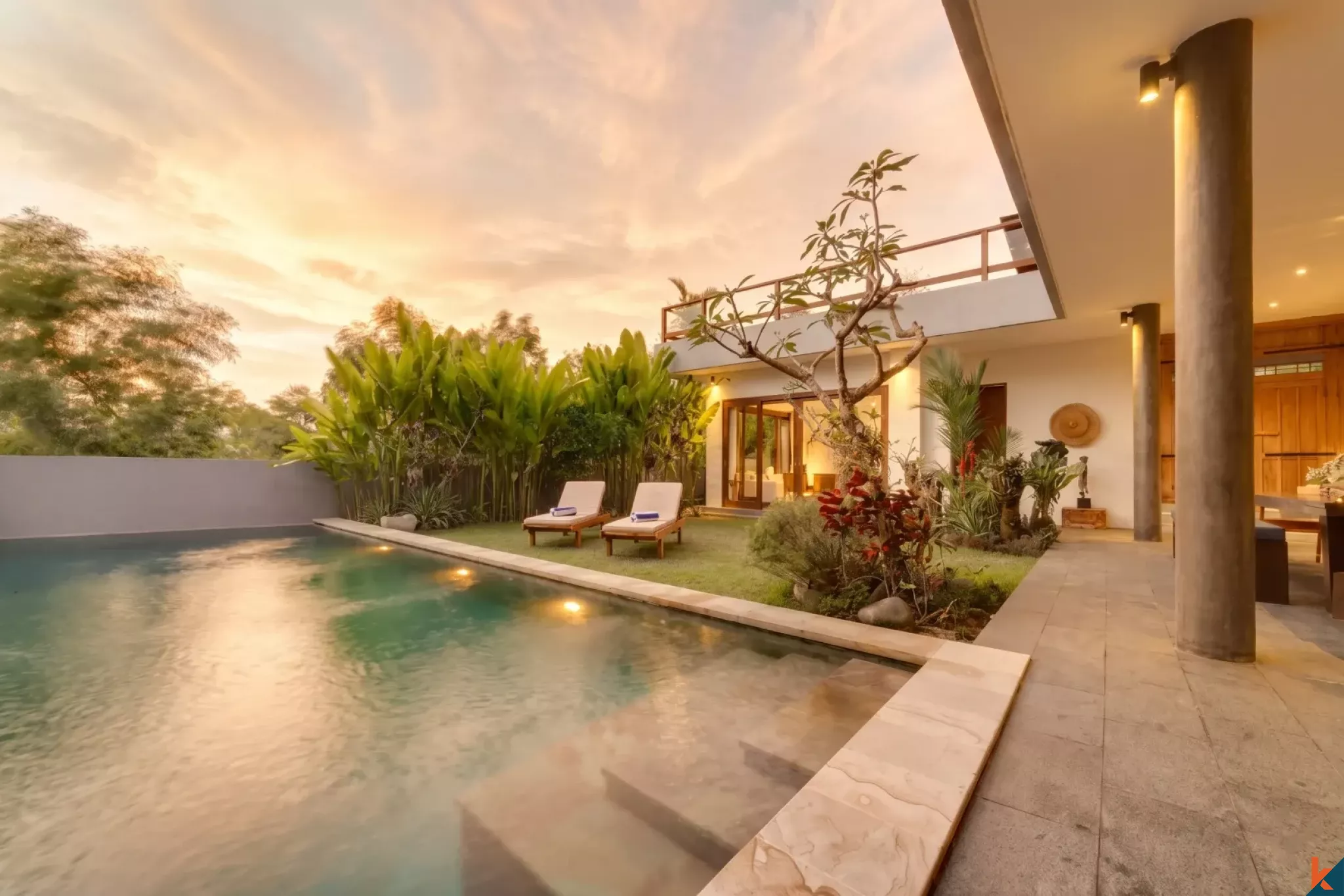 Maison de quatre chambres en bail emphytéotique avec vue imprenable sur l'océan à Ungasan