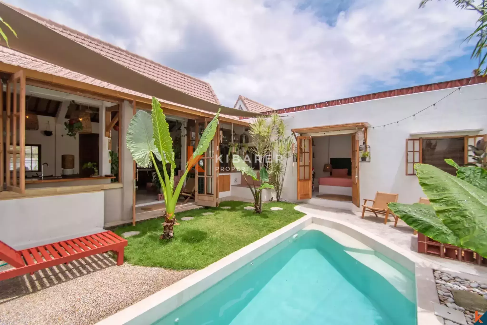 Mesmerizing Tropical Two Bedroom Leasehold Villa in Central Umalas