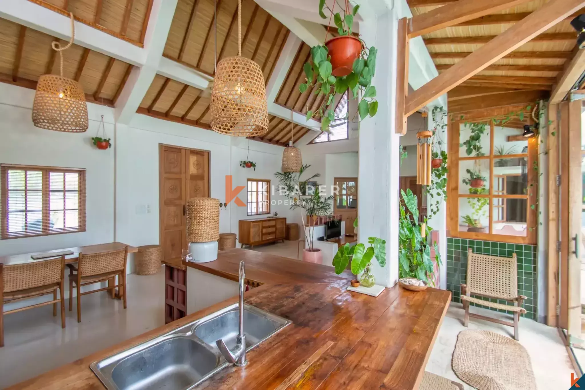 Mesmerizing Tropical Two Bedroom Leasehold Villa in Central Umalas