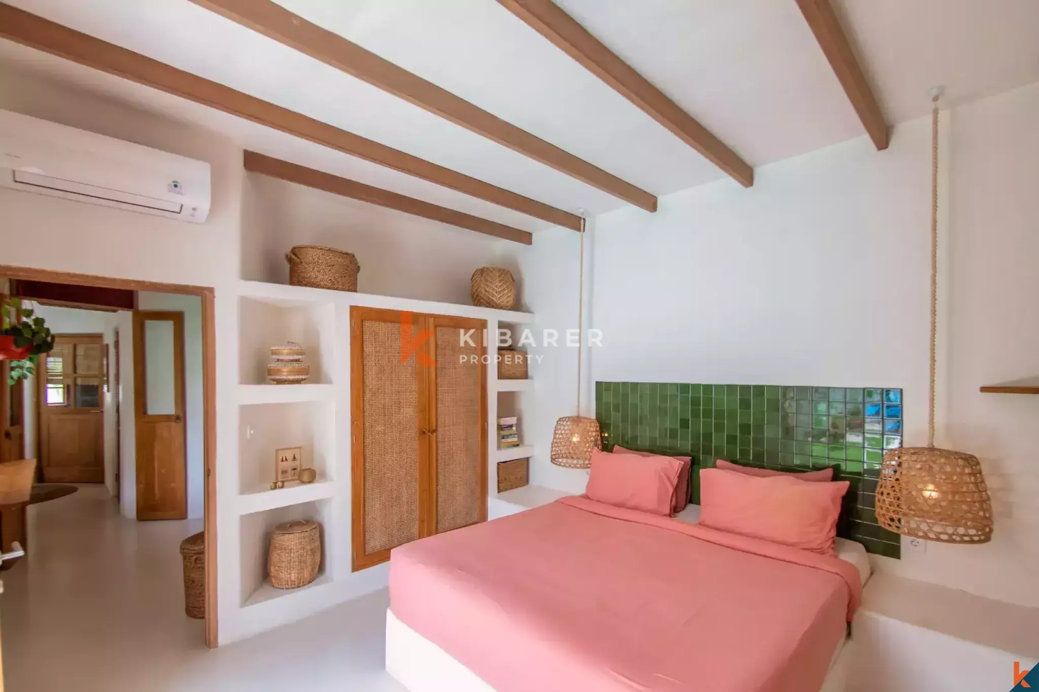 Mesmerizing Tropical Two Bedroom Leasehold Villa in Central Umalas