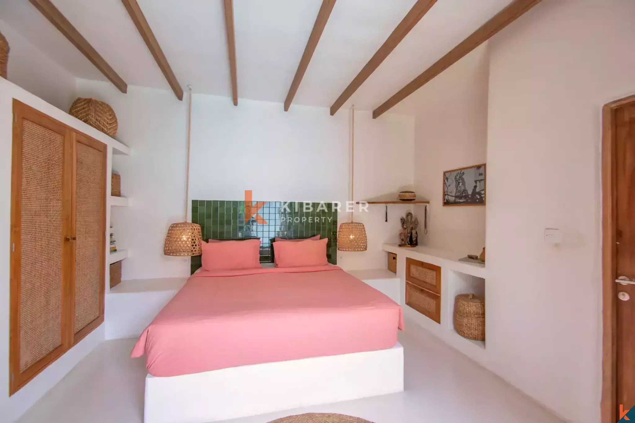 Mesmerizing Tropical Two Bedroom Leasehold Villa in Central Umalas