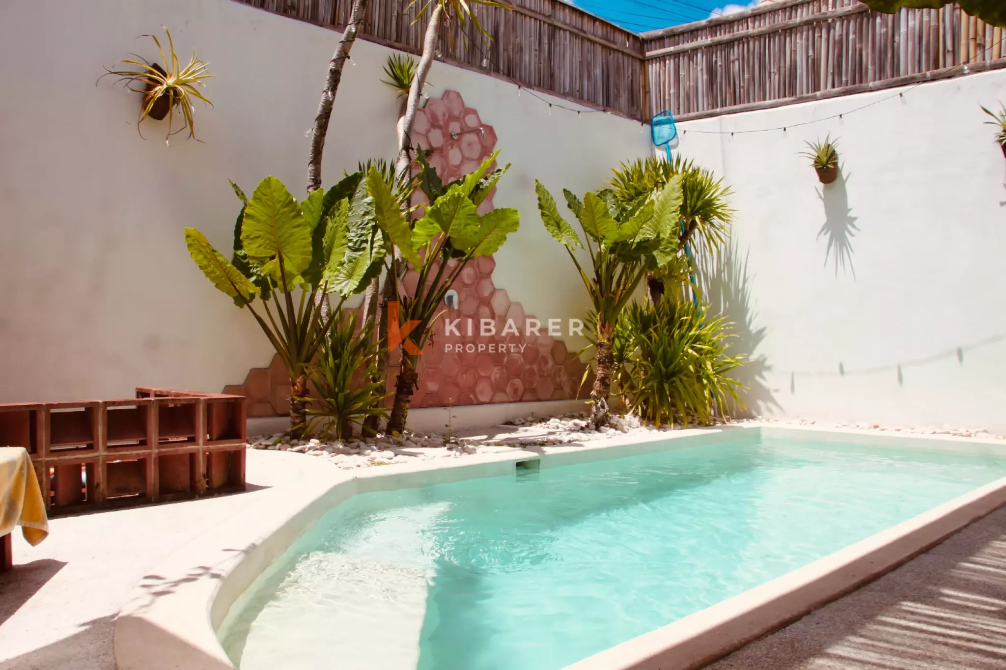 Mesmerizing Tropical Two Bedroom Leasehold Villa in Central Umalas
