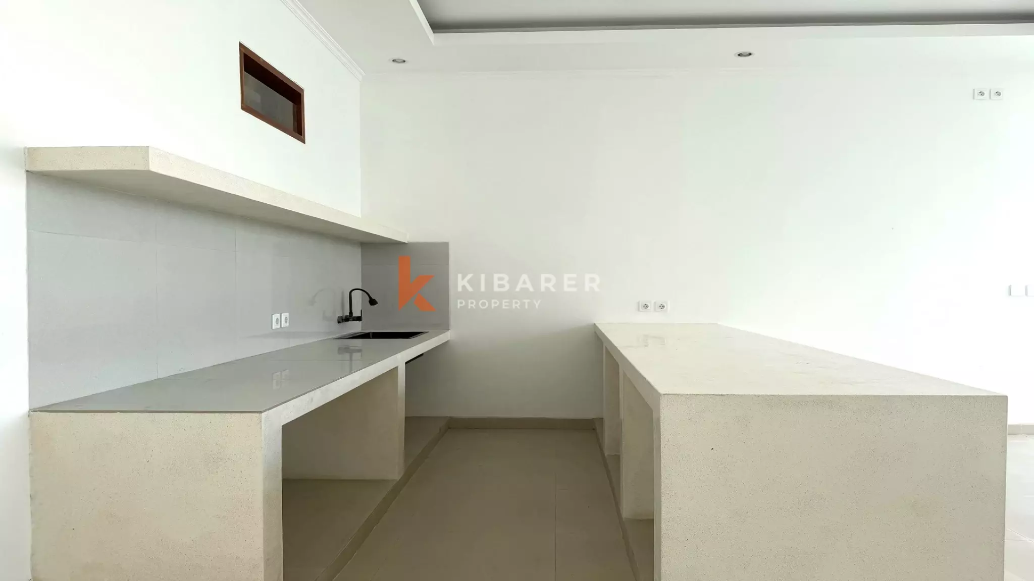 Modern Unfurnished Three-Bedrooms Villa in Prime Canggu Complex
