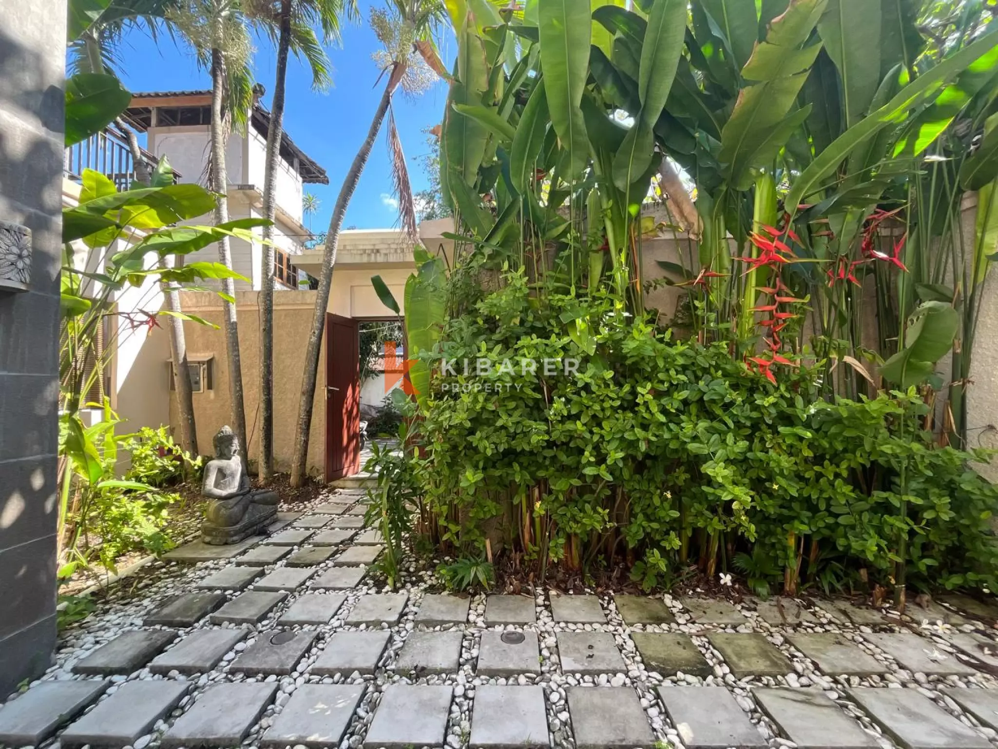 Hidden Paradise Living Three Bedroom Villa in Center Seminyak