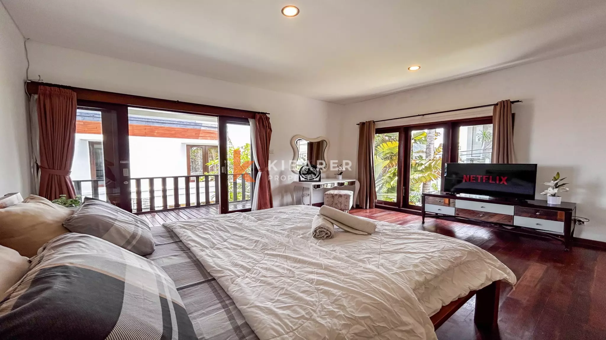 Villa Nyaman dengan Tiga Kamar Tidur di Lokasi Strategis Berawa, Canggu