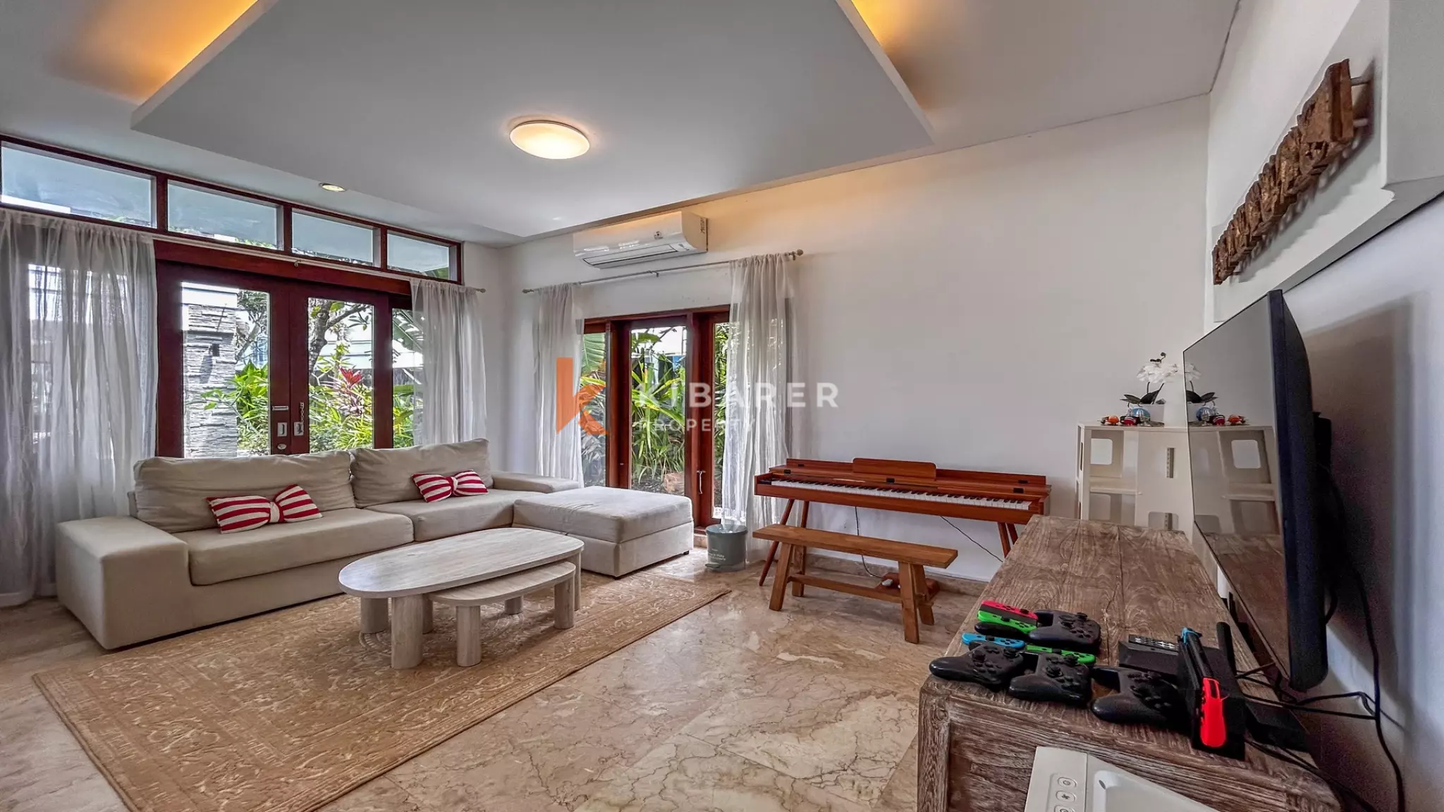 Villa Nyaman dengan Tiga Kamar Tidur di Lokasi Strategis Berawa, Canggu