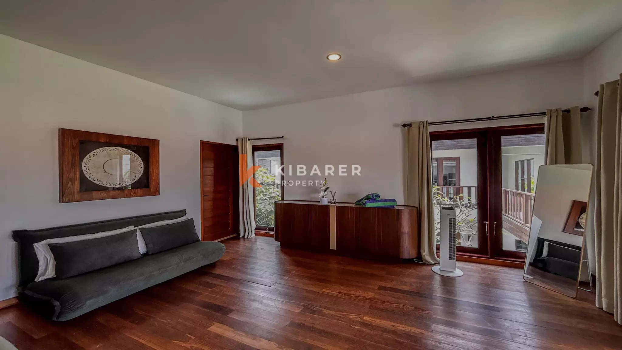 Villa Nyaman dengan Tiga Kamar Tidur di Lokasi Strategis Berawa, Canggu