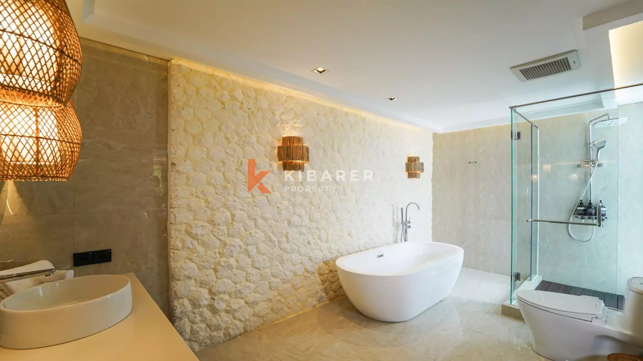 Villa Mewah Tiga Kamar Tidur di Lokasi Utama Uluwatu