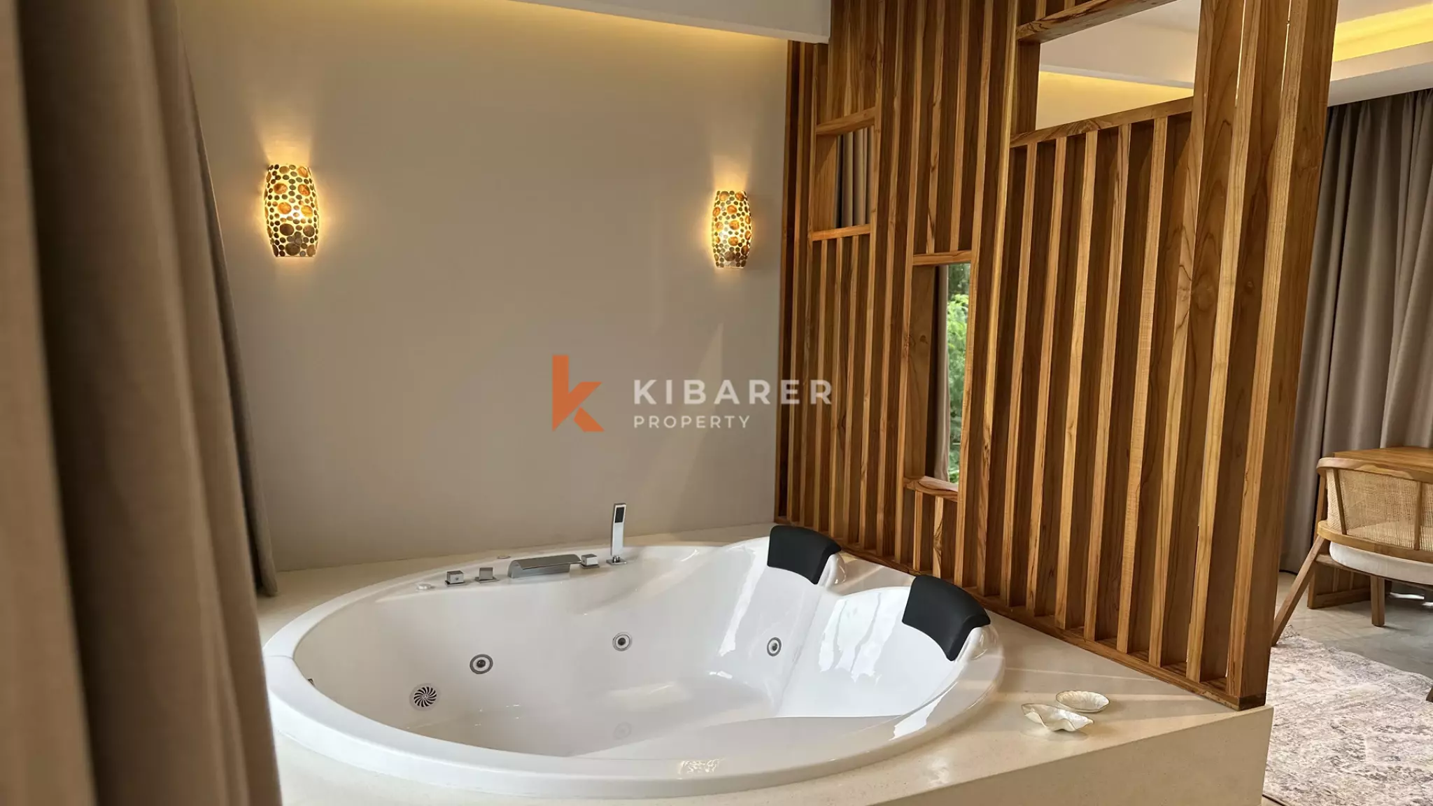 Villa Dua Kamar Tidur Bergaya di Lokasi Utama Uluwatu