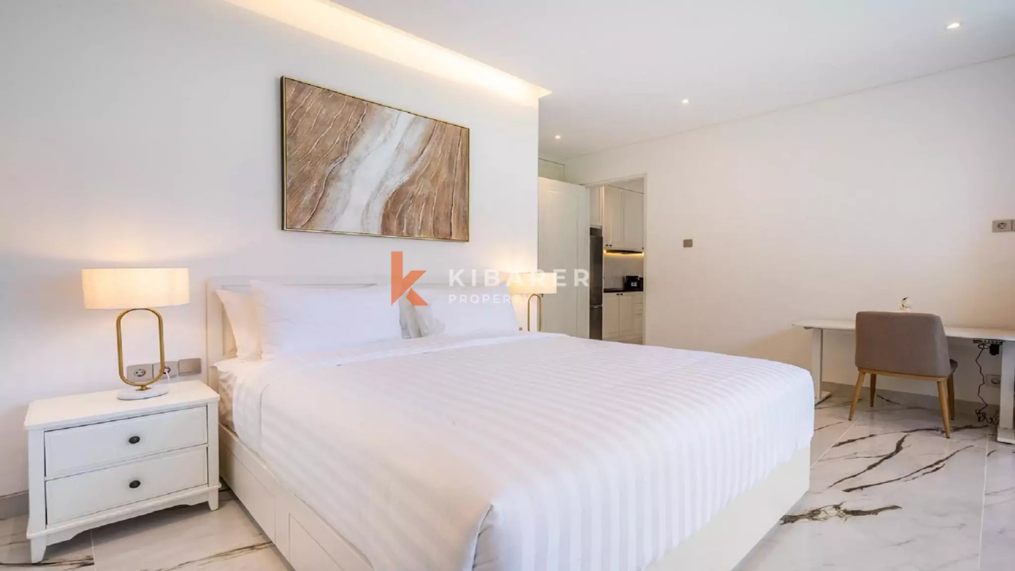 Vila Mewah Dua Kamar Tidur dengan Sentuhan Premium di Lokasi Strategis Kerobokan