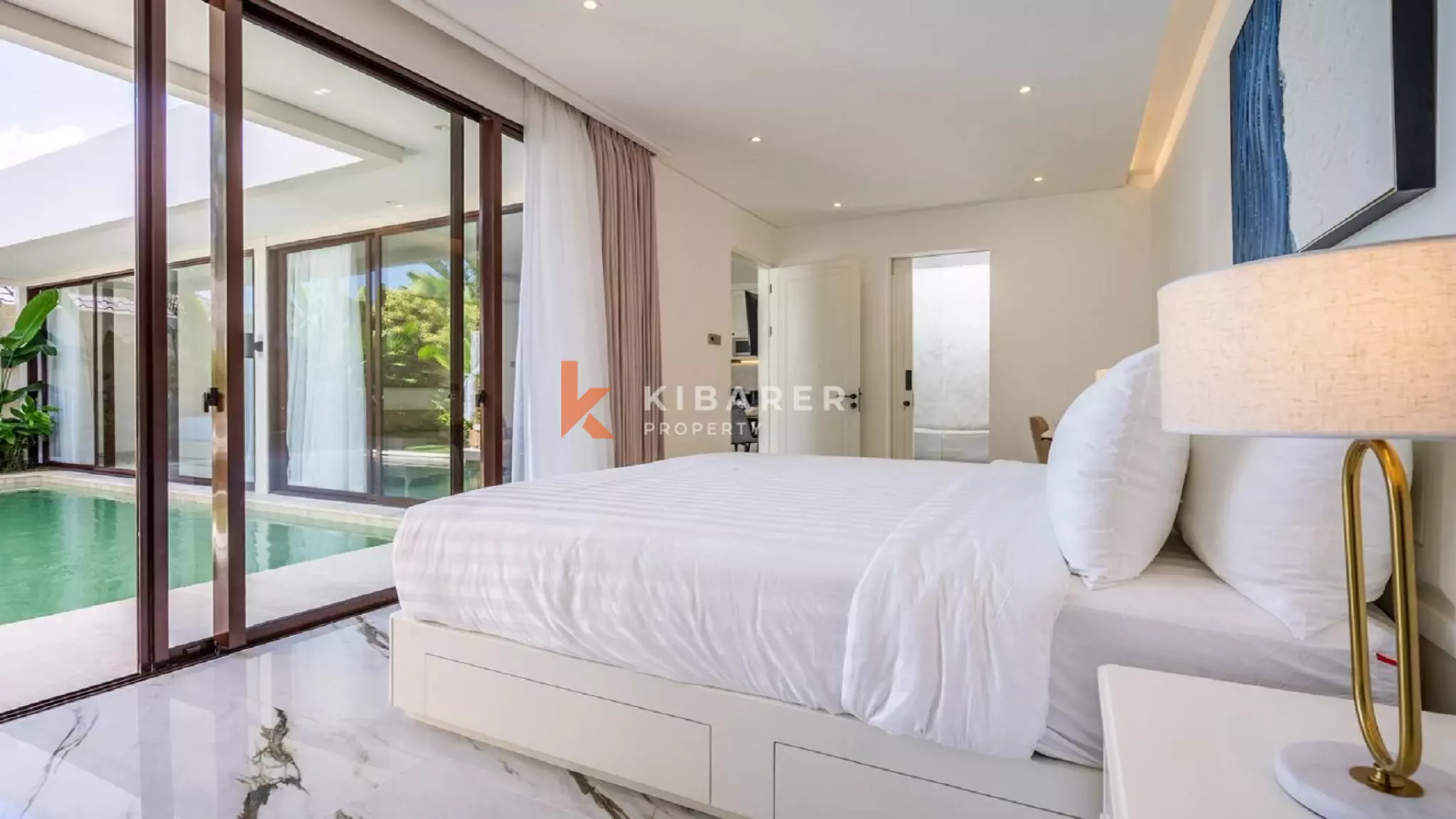Vila Mewah Dua Kamar Tidur dengan Sentuhan Premium di Lokasi Strategis Kerobokan