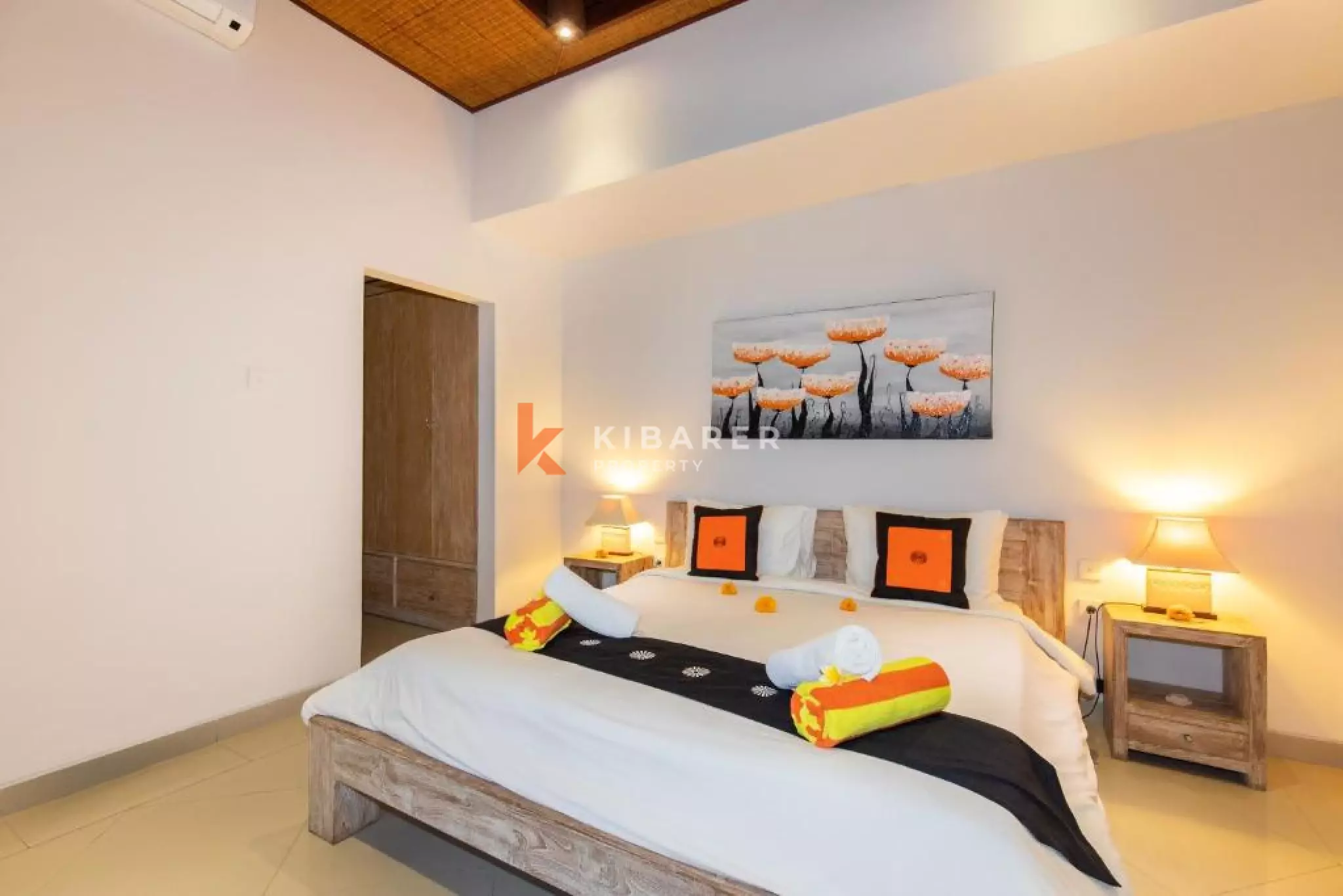 Beachside One Bedroom Wooden Villa in Bechside Sanur