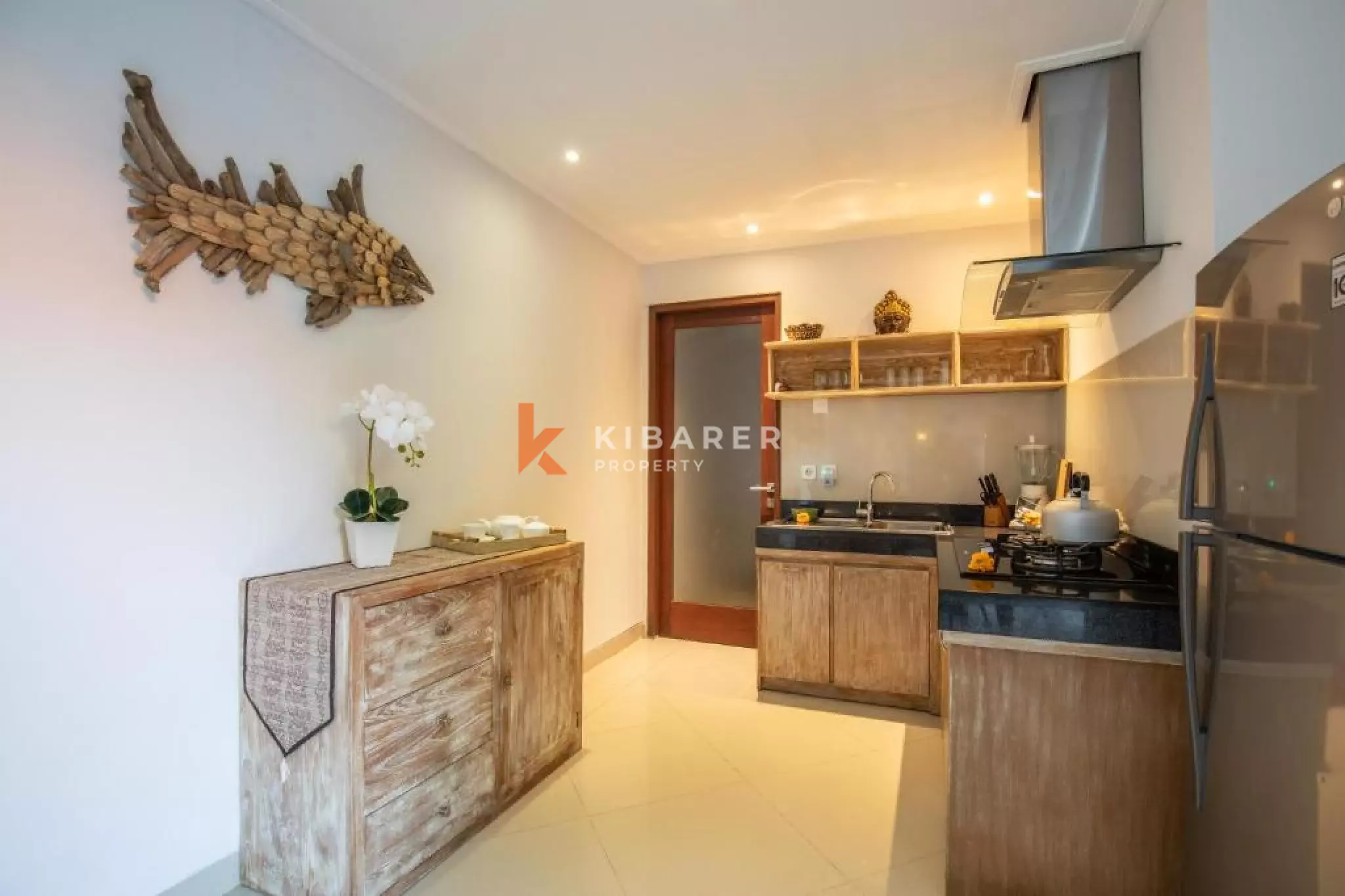 Beachside One Bedroom Wooden Villa in Bechside Sanur