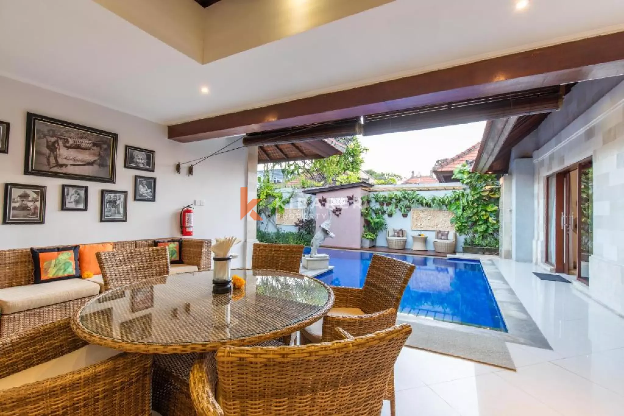 Beachside One Bedroom Wooden Villa in Bechside Sanur