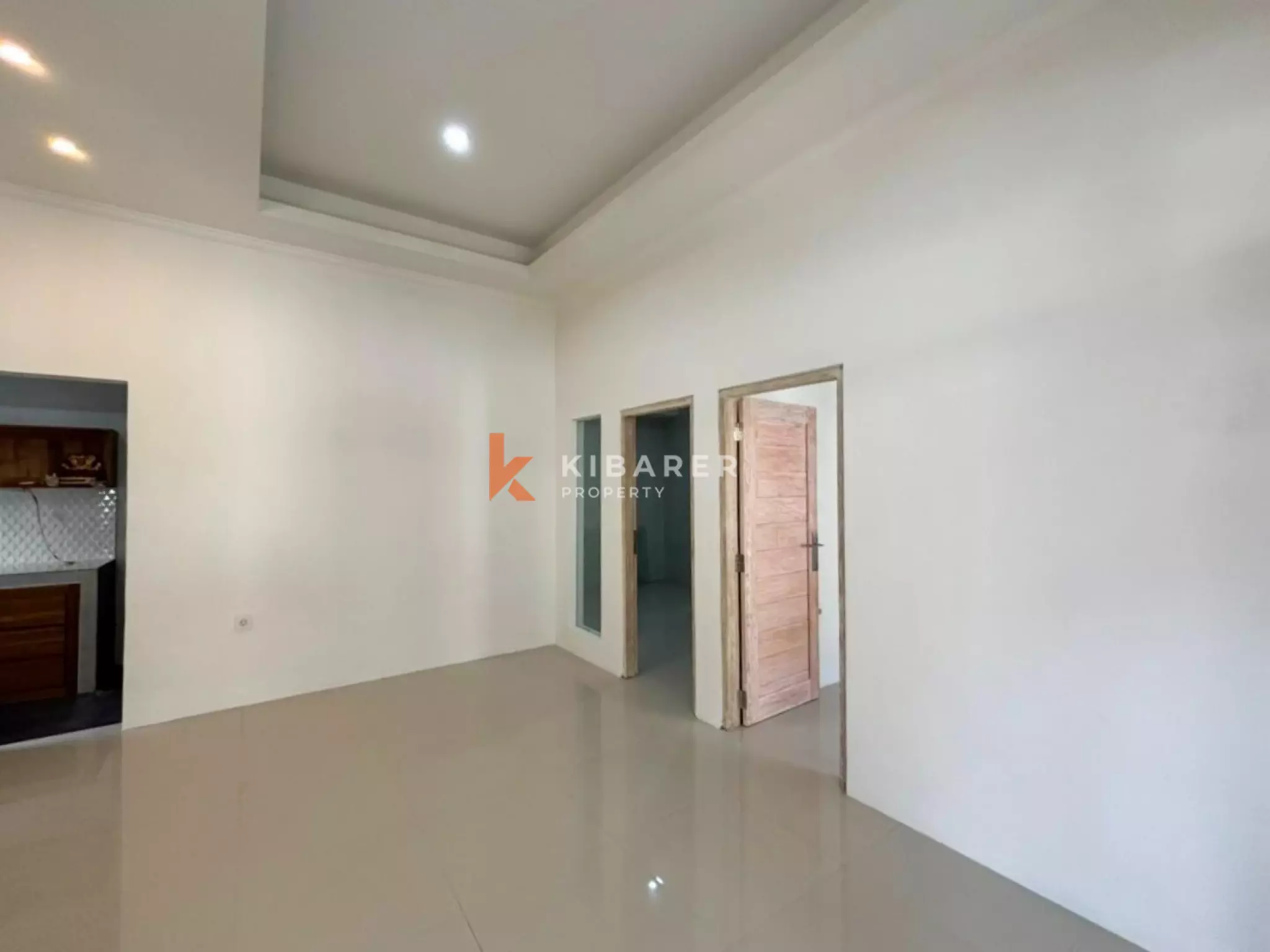 Rumah Tiga Kamar Tidur Ramah Anggaran di Lokasi Buduk yang Sedang Berkembang