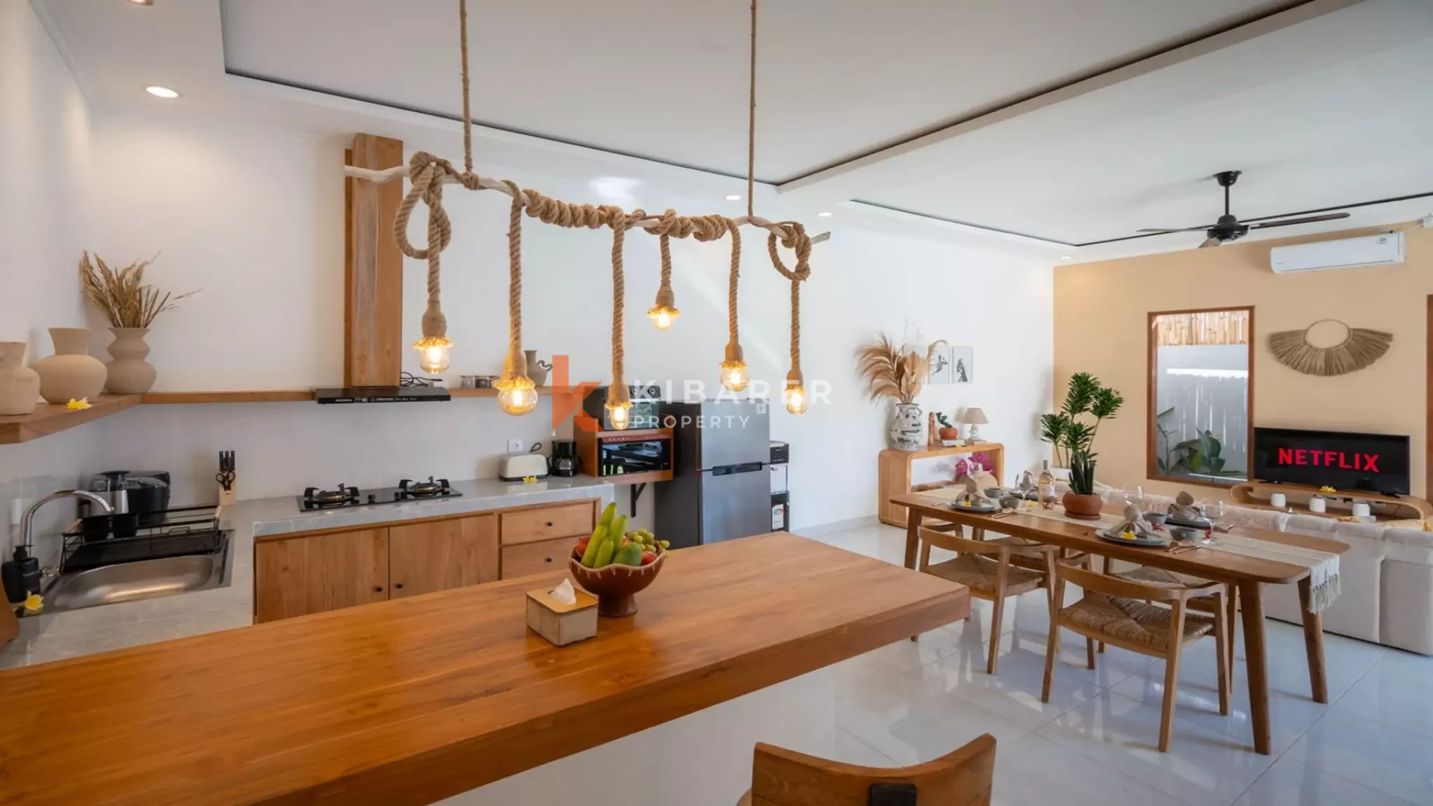 Stunning Two-Bedroom Luxury Oasis Villa in Umalas