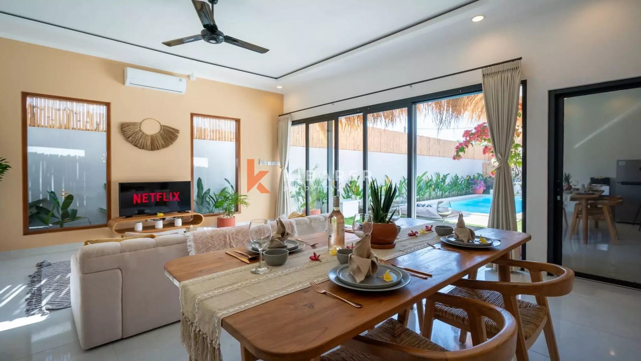 Stunning Two-Bedroom Luxury Oasis Villa in Umalas