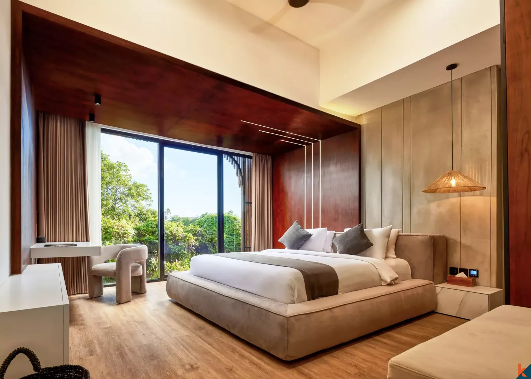 Villa Investasi Lima Kamar dengan Pemandangan Sungai di Pererenan