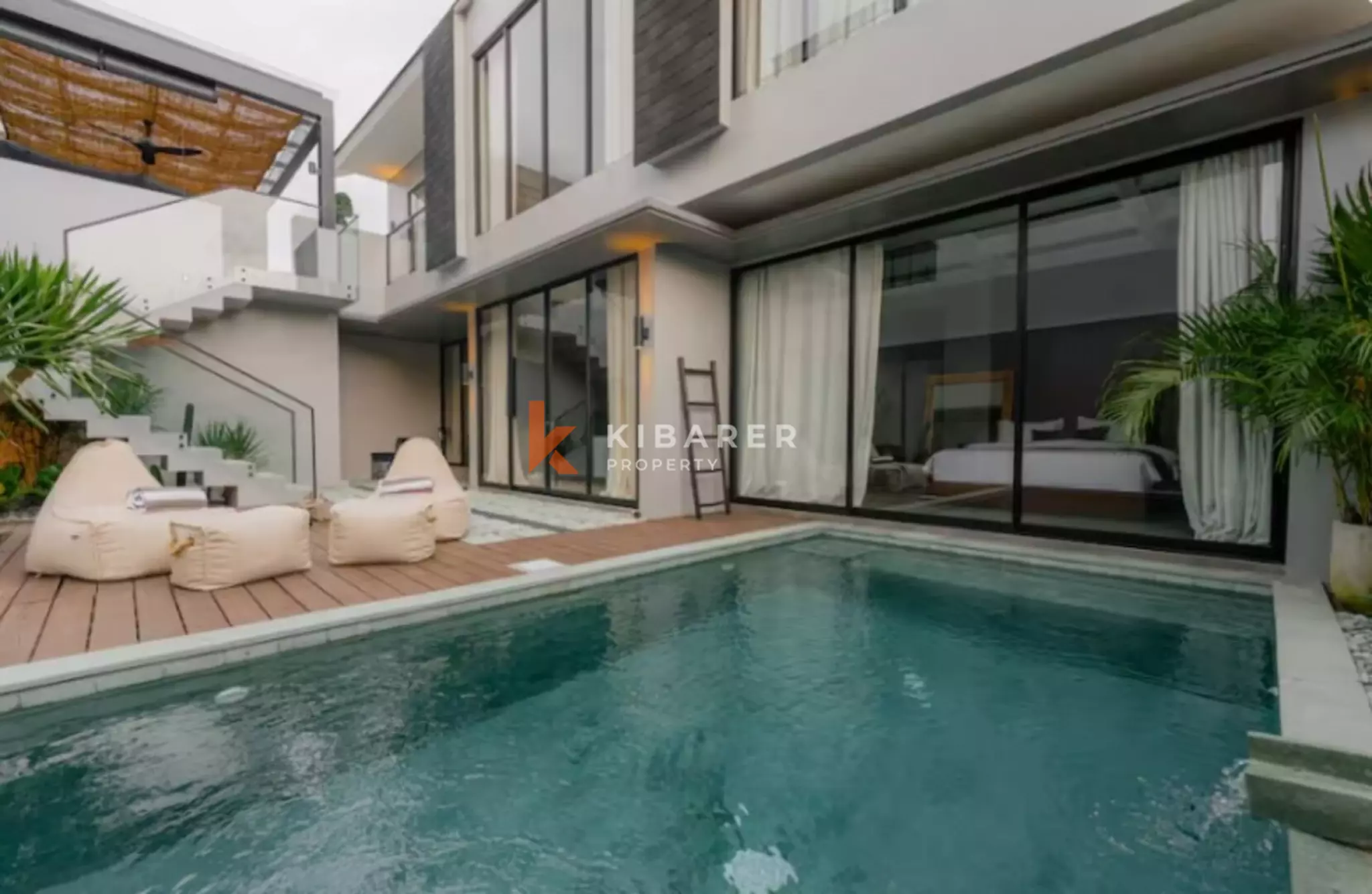 Stunning Modern Three Bedroom Villa with Sculptural Interiors in Umalas