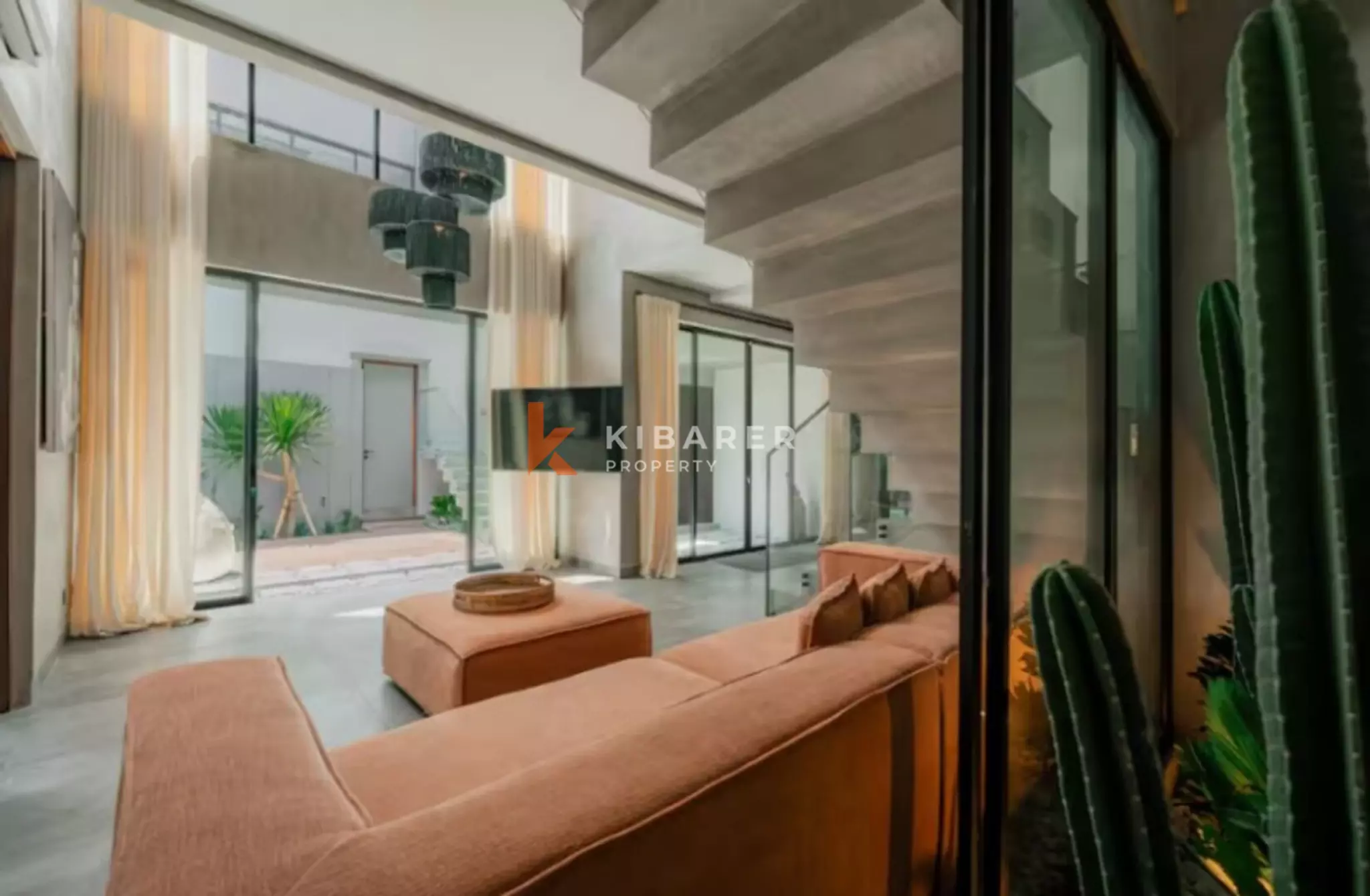 Stunning Modern Three Bedroom Villa with Sculptural Interiors in Umalas