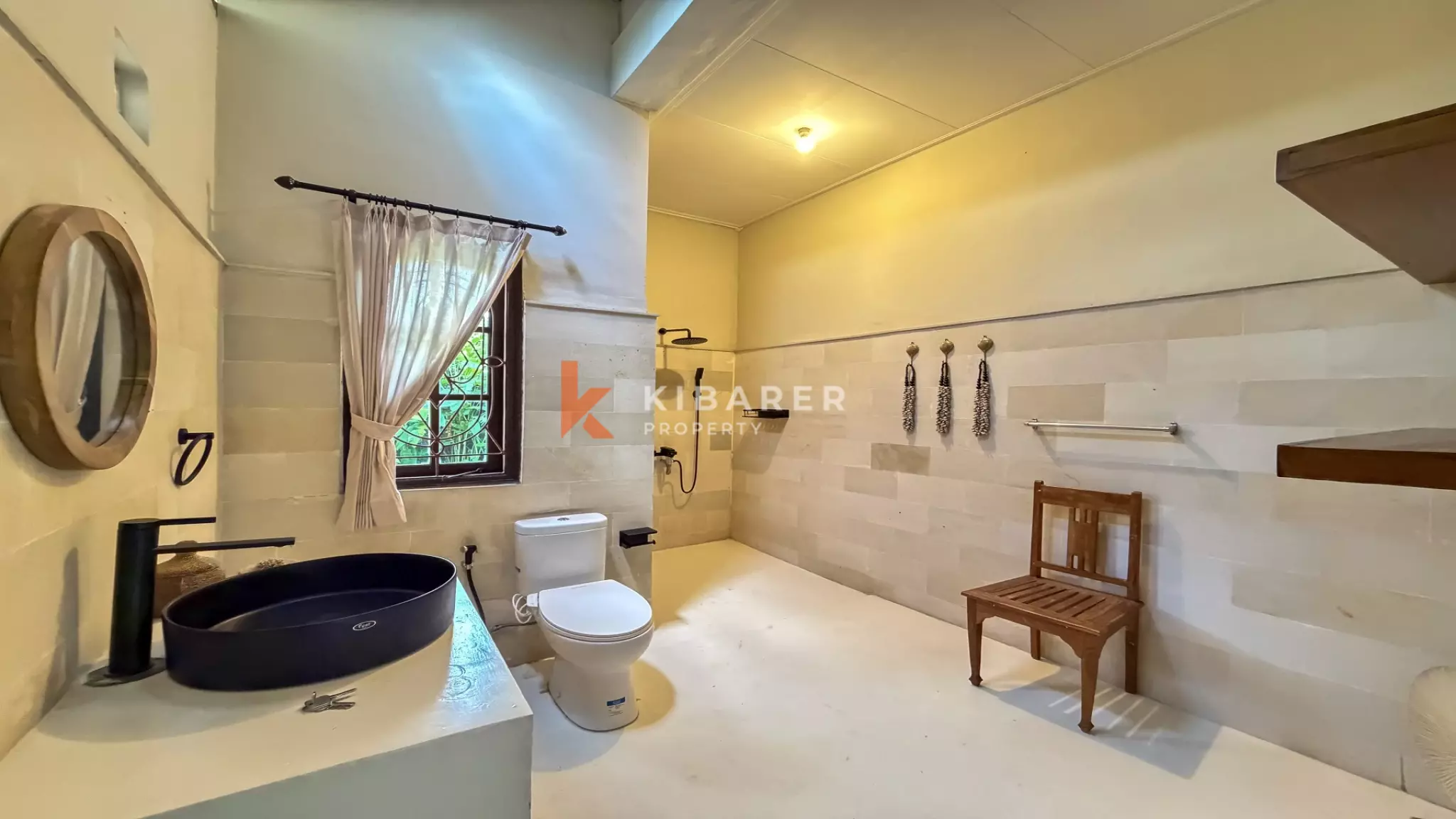 BELLE VILLA DE VIE FERMÉE SUPER COSY DE DEUX CHAMBRES À BUMBAK
