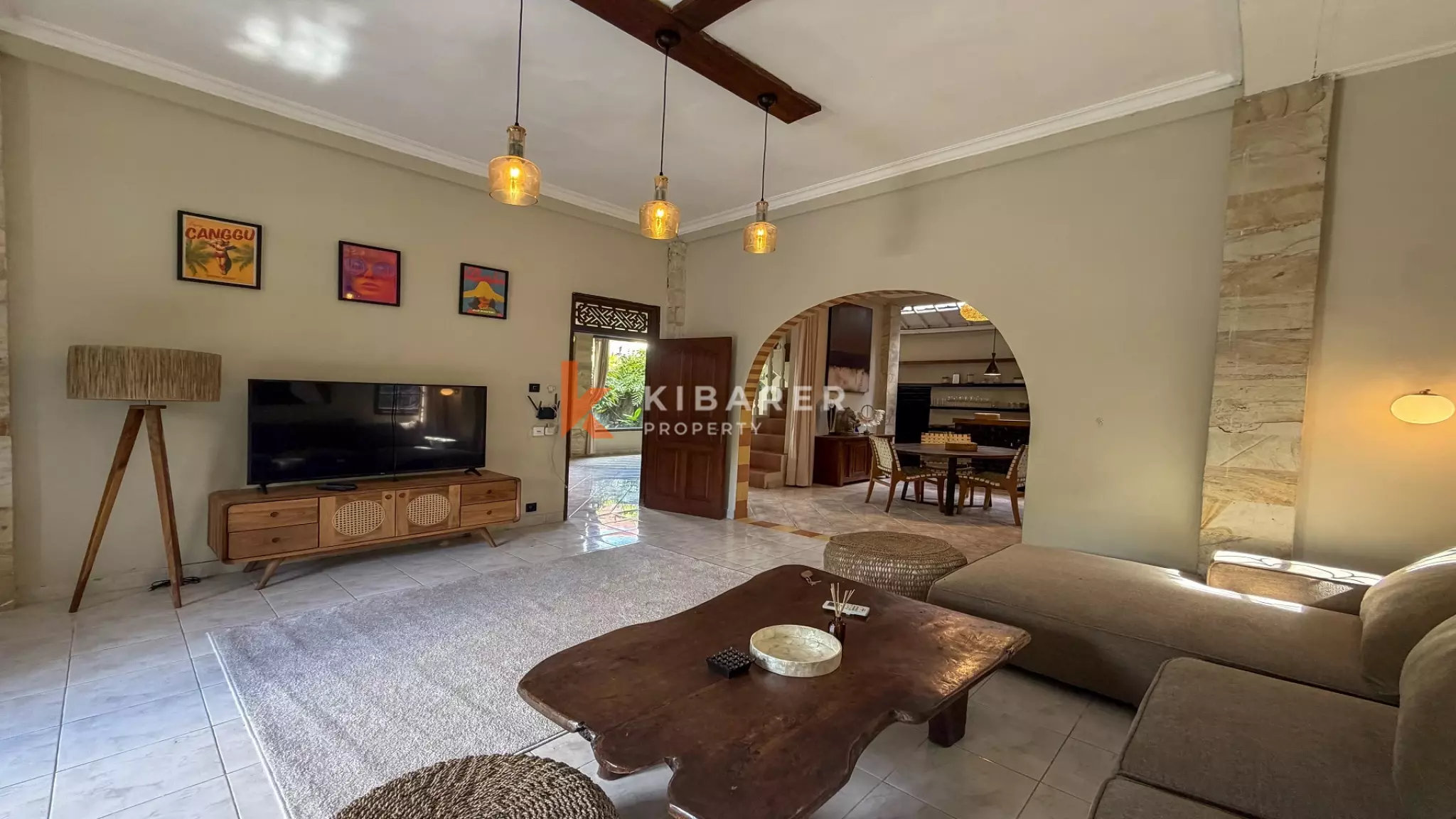 BELLE VILLA DE VIE FERMÉE SUPER COSY DE DEUX CHAMBRES À BUMBAK