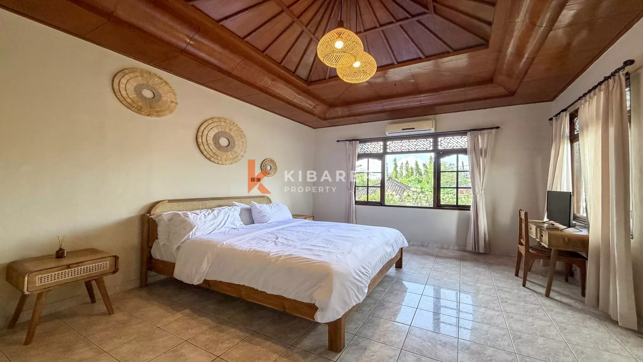 BELLE VILLA DE VIE FERMÉE SUPER COSY DE DEUX CHAMBRES À BUMBAK