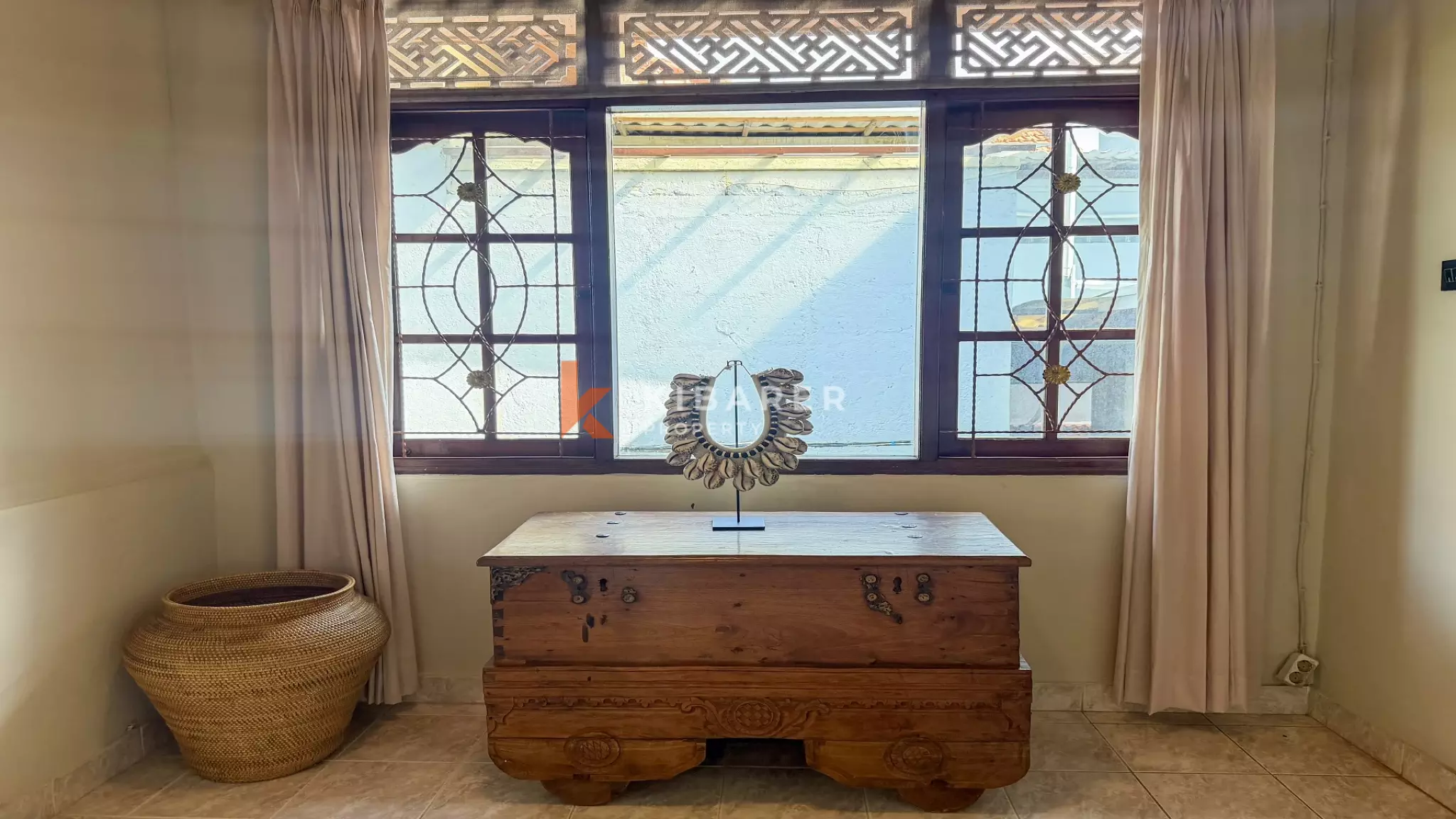 BELLE VILLA DE VIE FERMÉE SUPER COSY DE DEUX CHAMBRES À BUMBAK