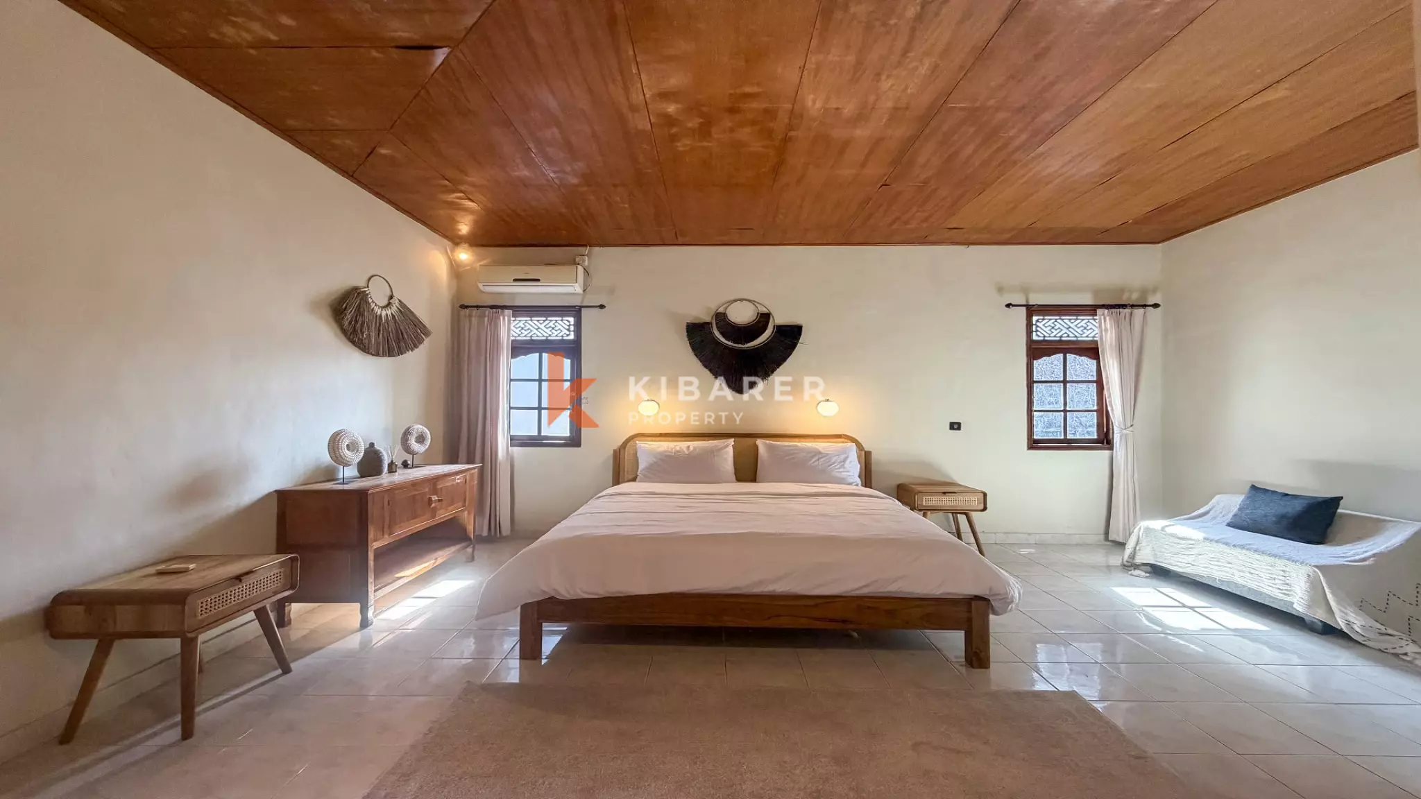 BELLE VILLA DE VIE FERMÉE SUPER COSY DE DEUX CHAMBRES À BUMBAK