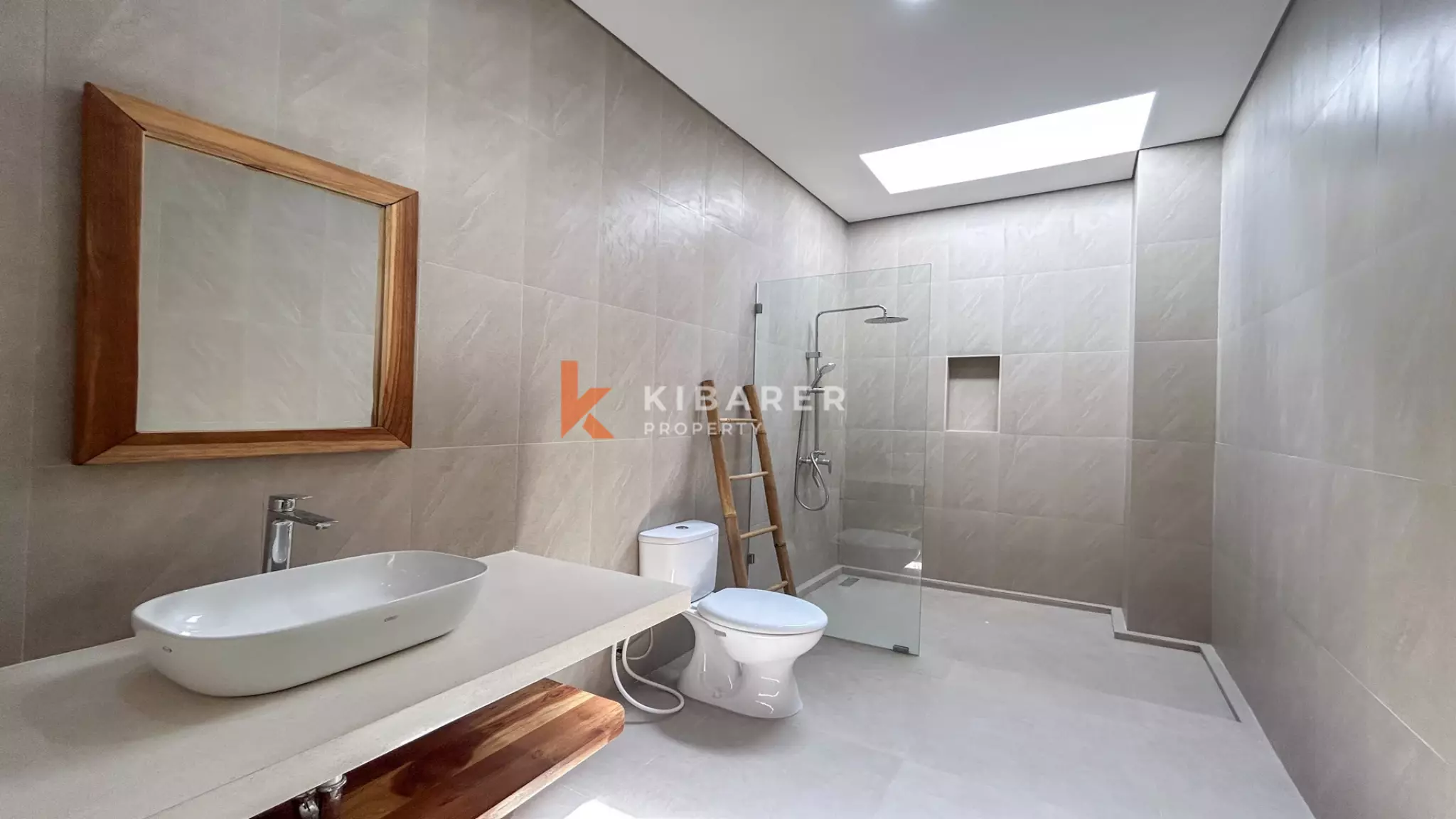 Villa tropicale de rêve avec piscine privée et deux chambres à Canggu