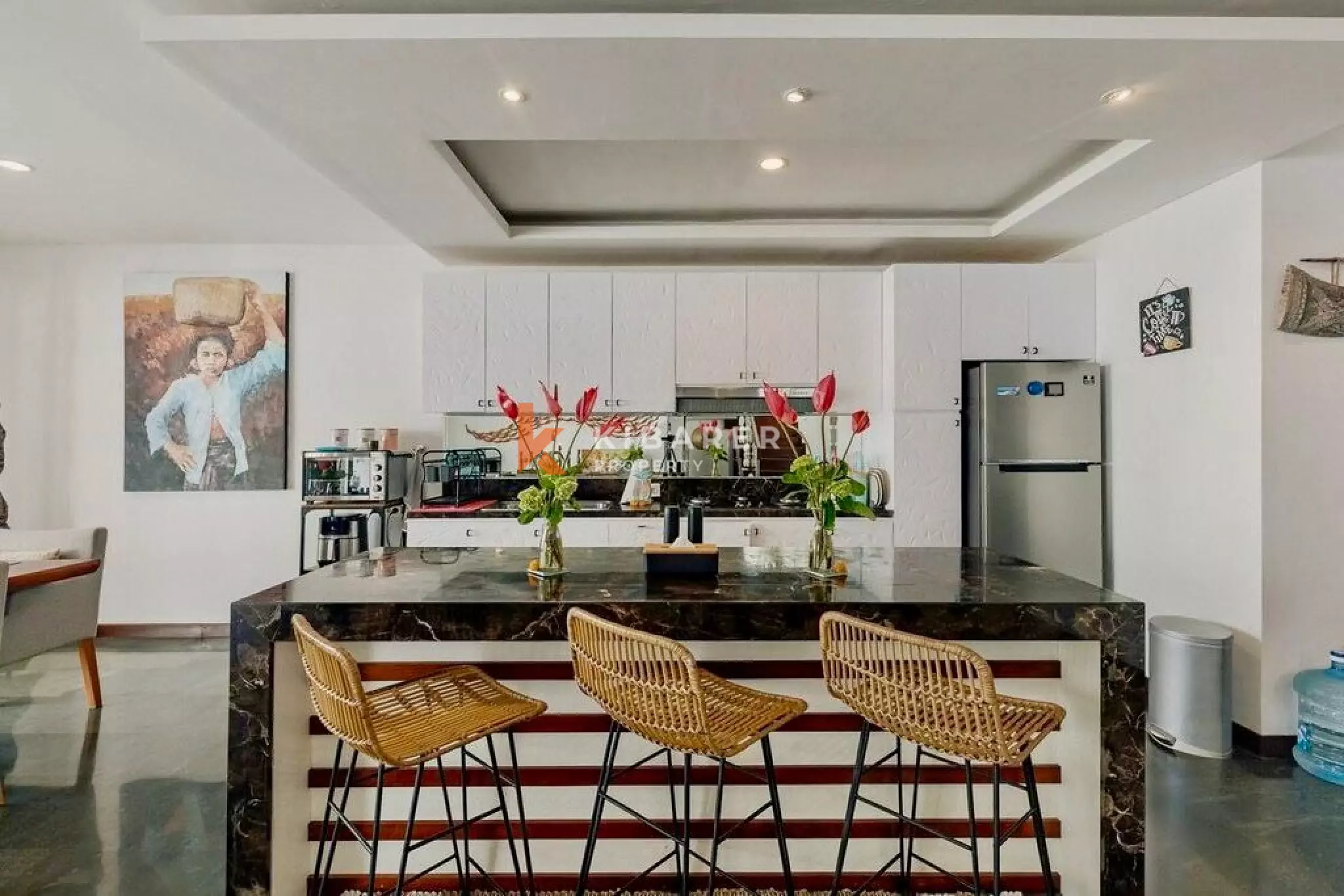 Complexe de villas exclusives de trois chambres près de la côte de Cemagi
