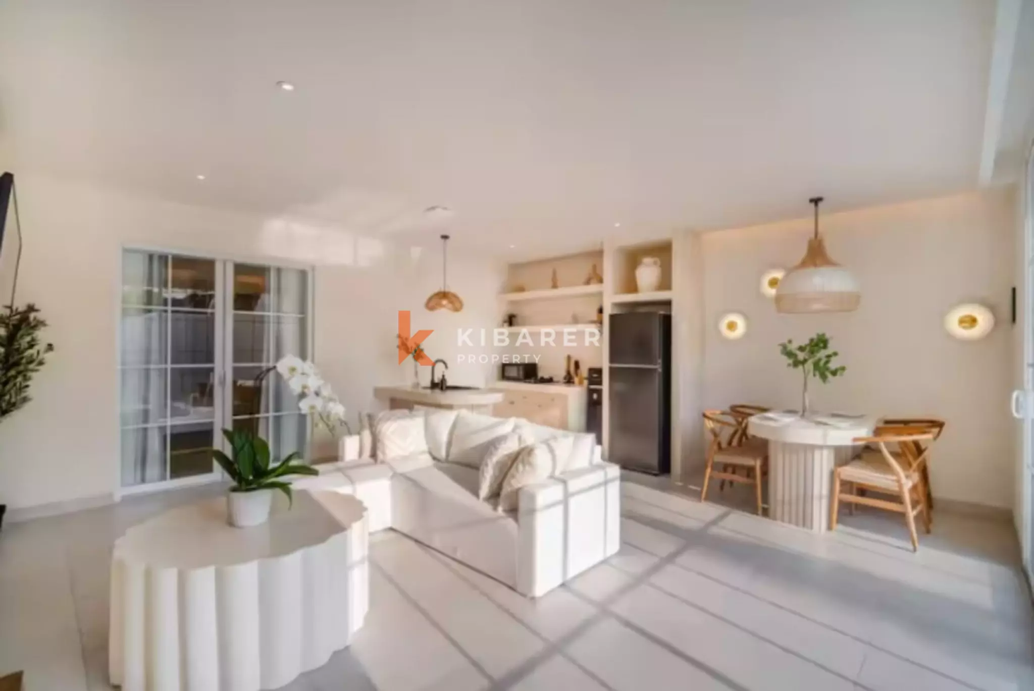 Chic Spanish Colonial Two Bedroom Villa in Trendy Canggu