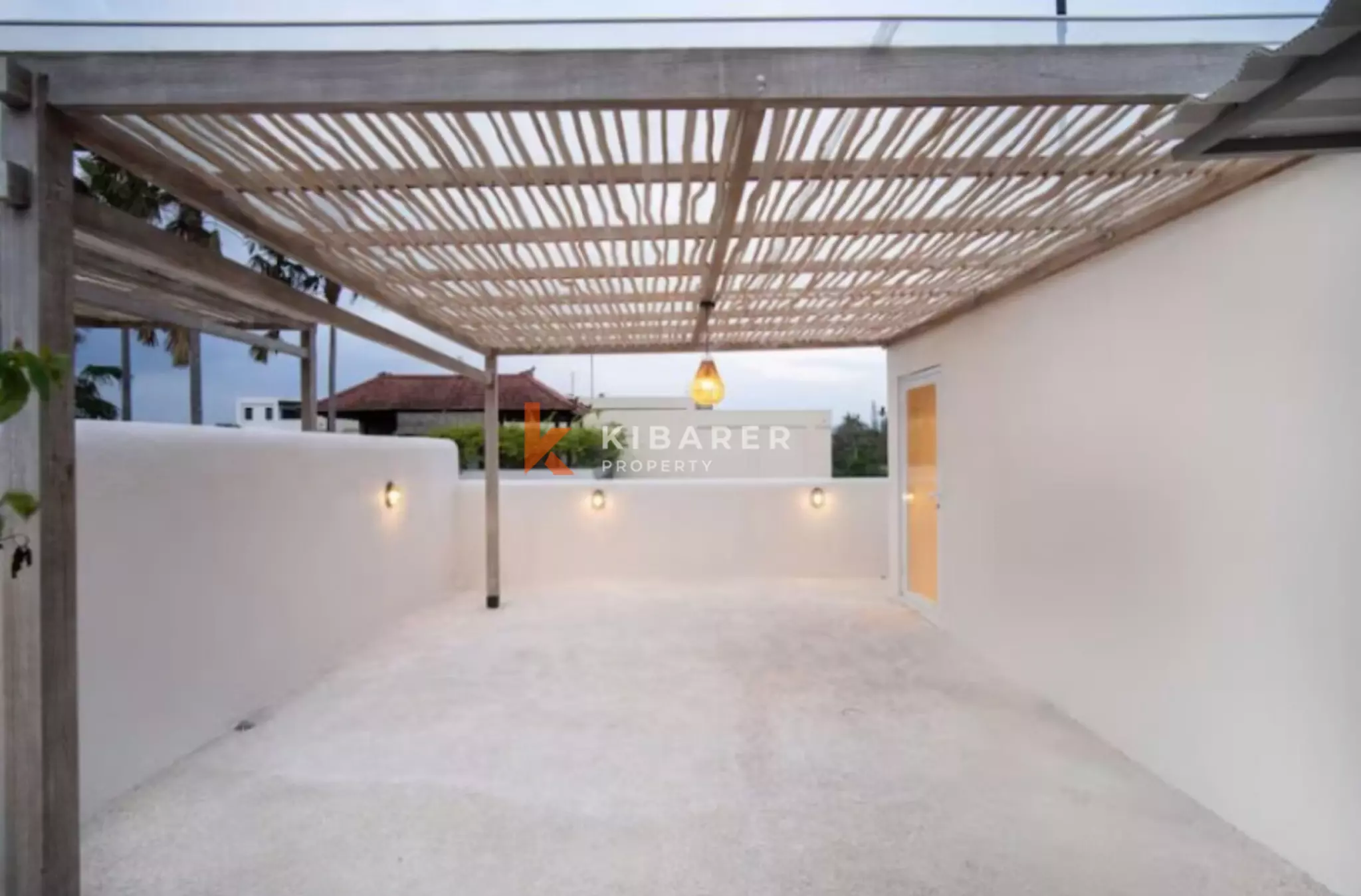 Chic Spanish Colonial Two Bedroom Villa in Trendy Canggu