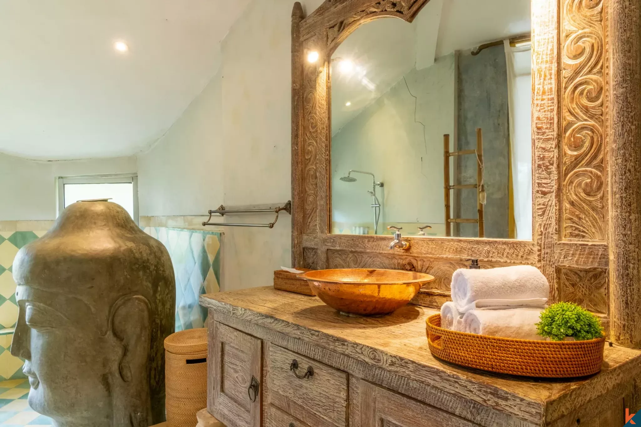 Properti Artistik dengan Hak Sewa Jangka Panjang Tiga Kamar Tidur di Ubud