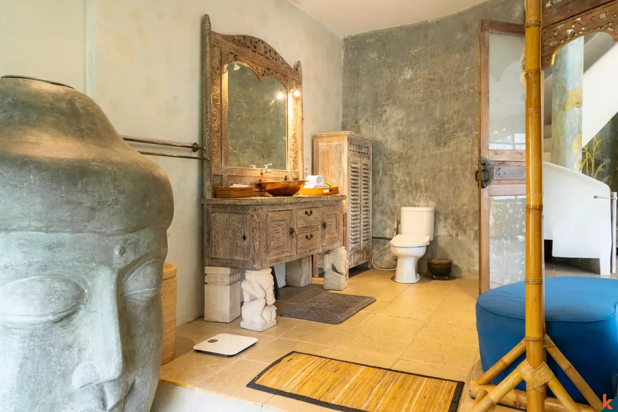 Properti Artistik dengan Hak Sewa Jangka Panjang Tiga Kamar Tidur di Ubud